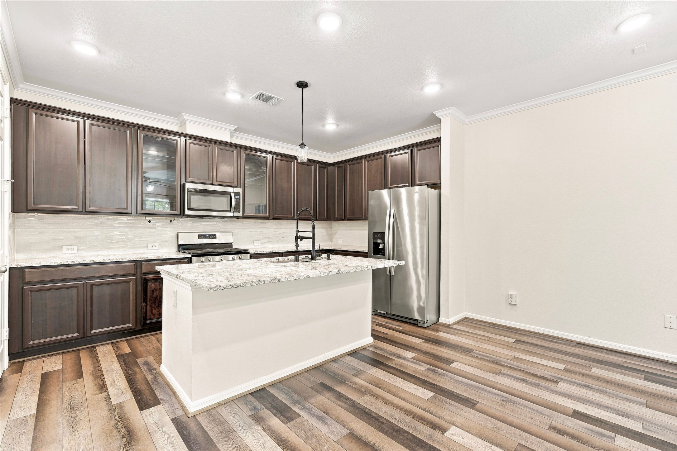 9460 Caddo Ridge Lane Property Photo 12