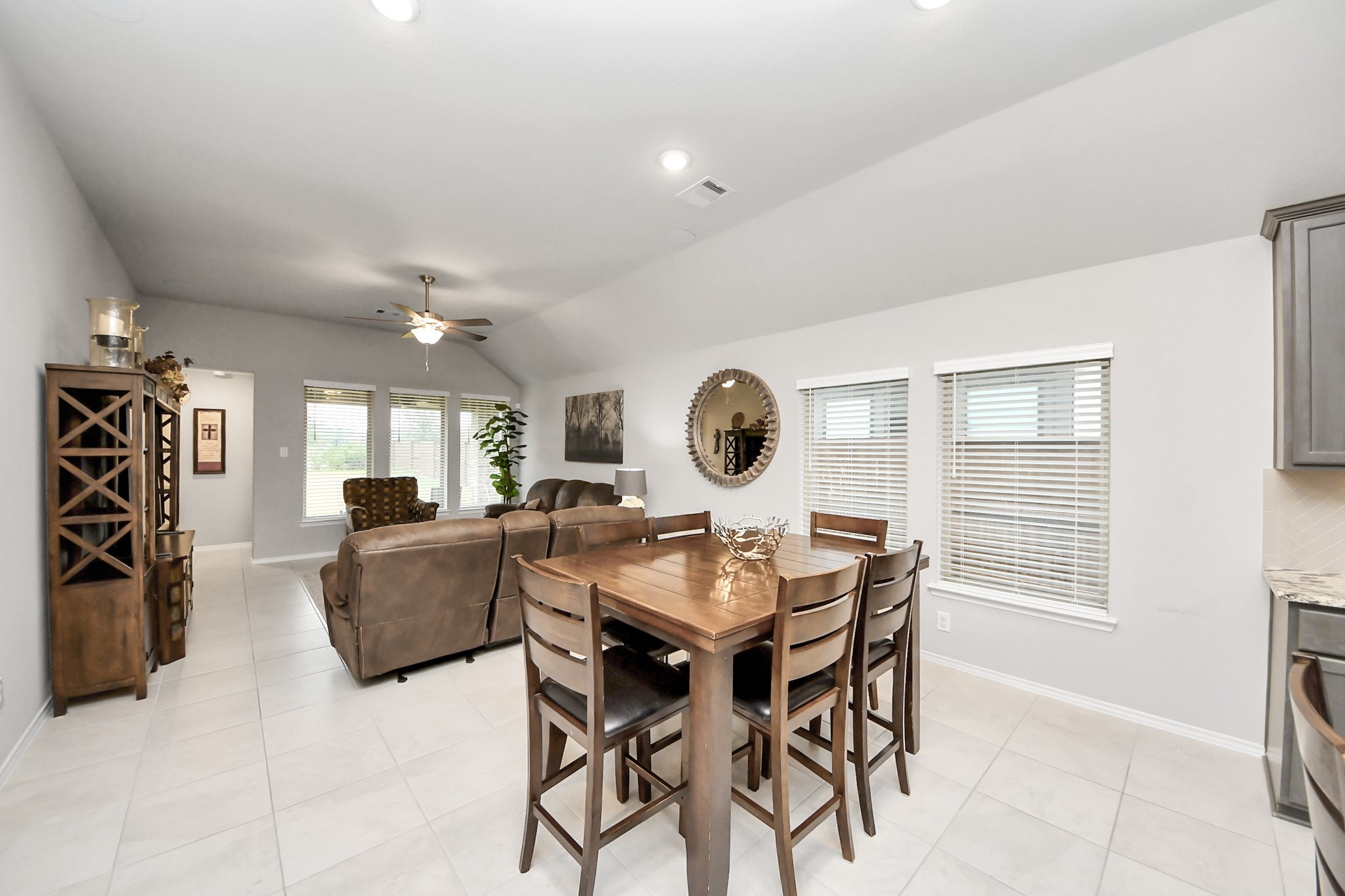4218 Kinsey Street Property Photo 4
