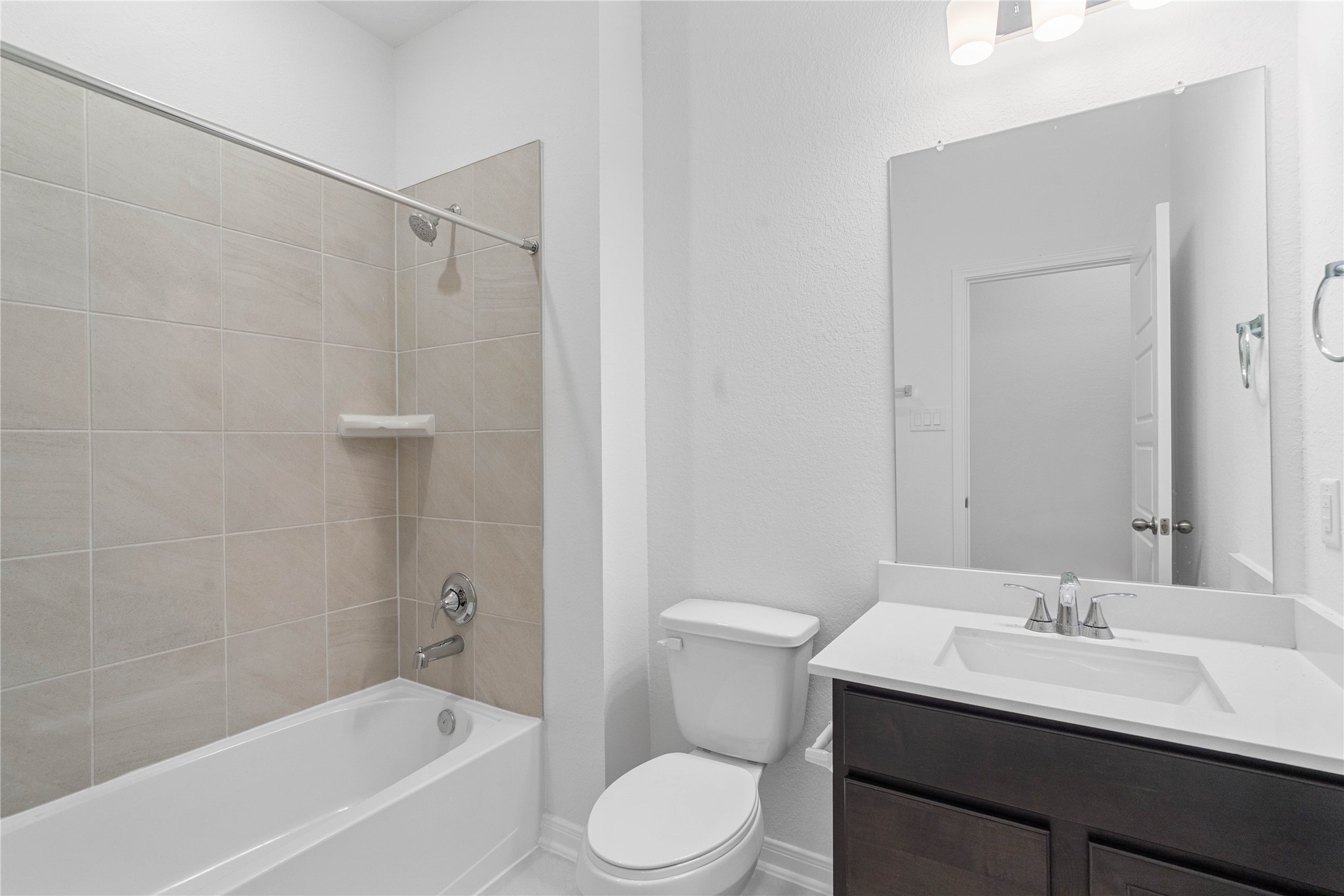 5647 Sanderling Circle Property Photo 5