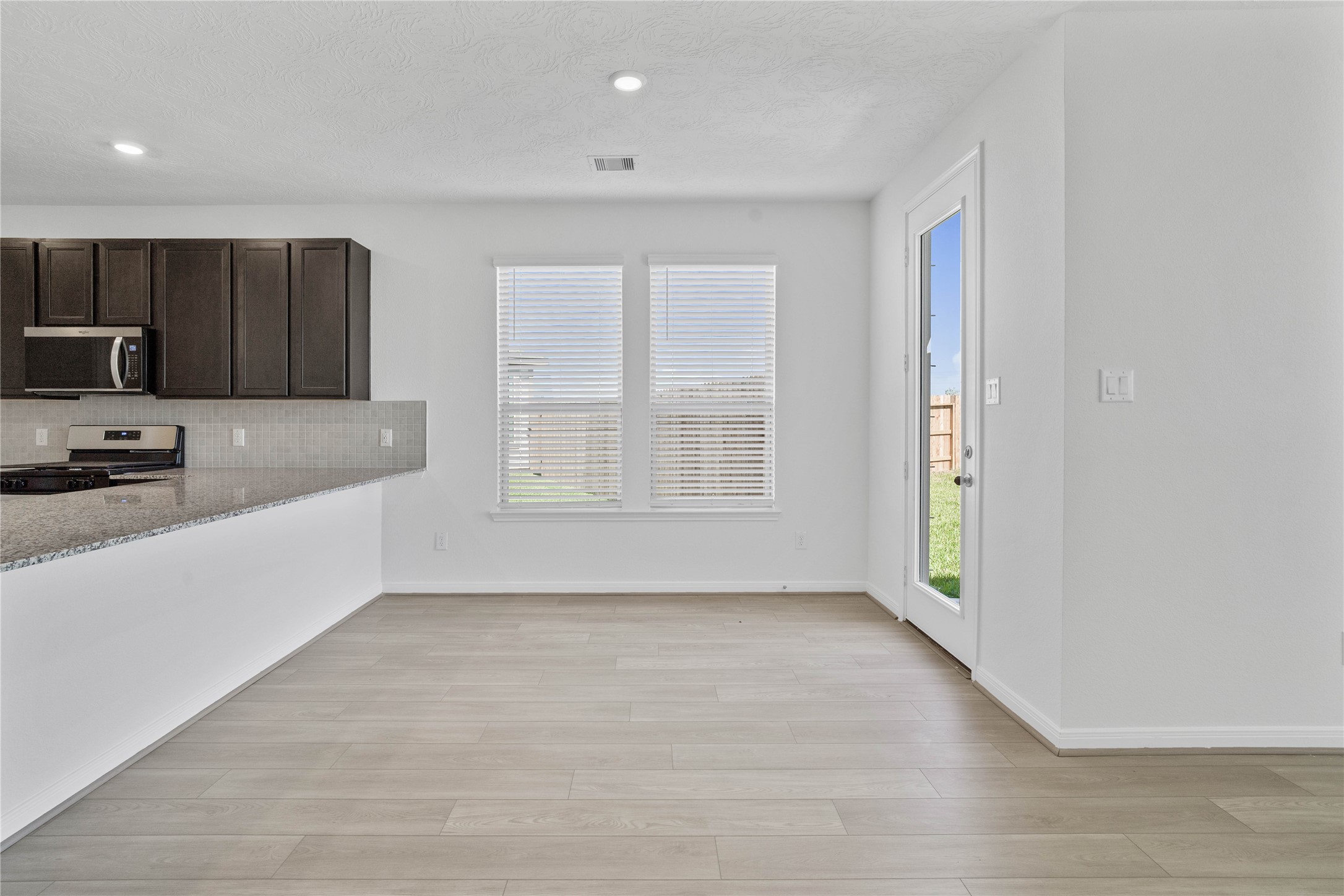 5647 Sanderling Circle Property Photo 9