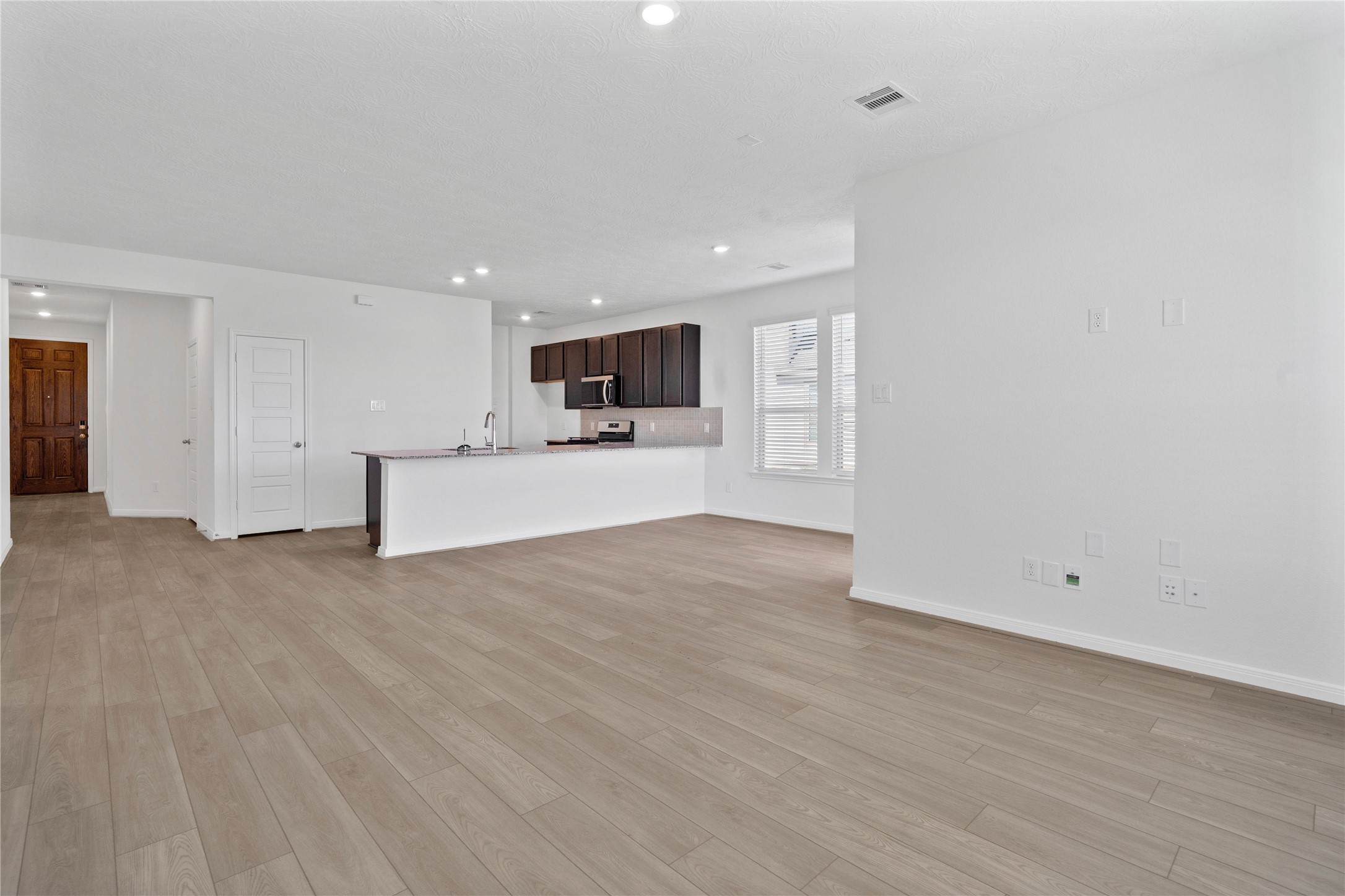 5647 Sanderling Circle Property Photo 12