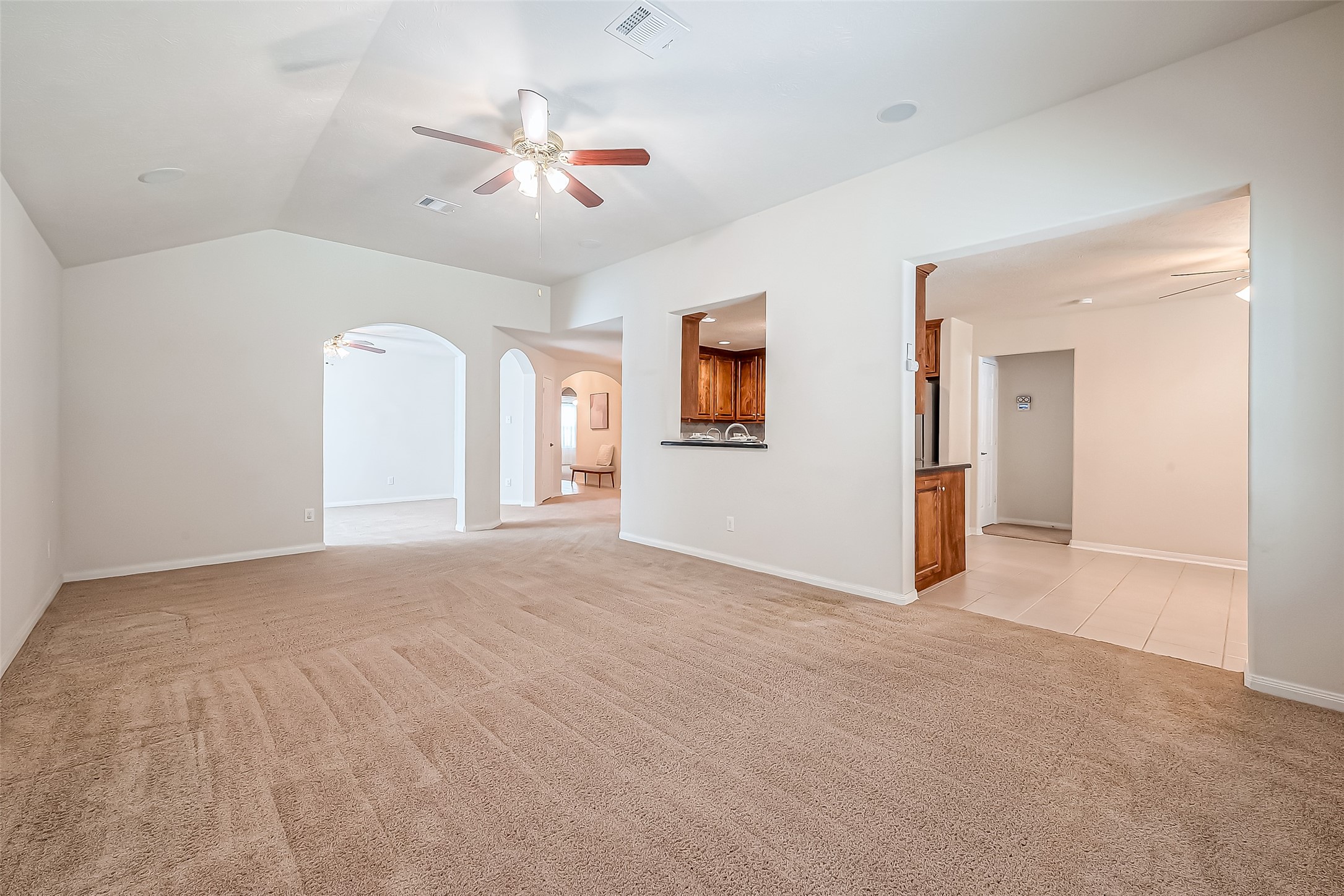5609 Savannah Woods Lane Property Photo 11