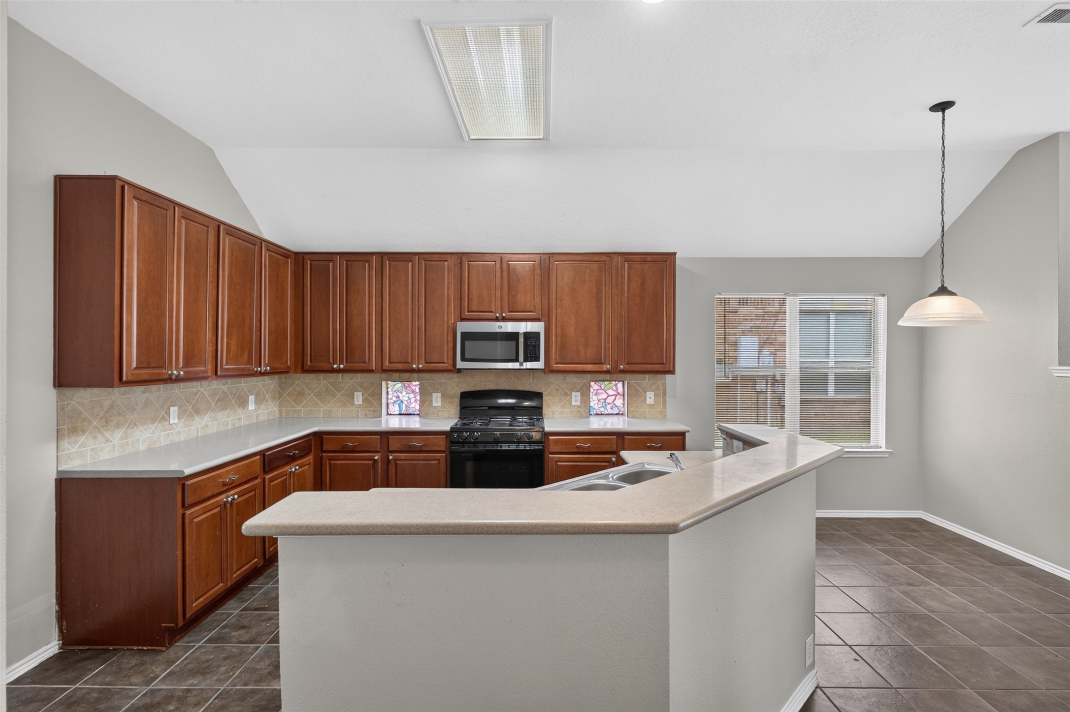30303 Mesa Valley Drive Property Photo 6