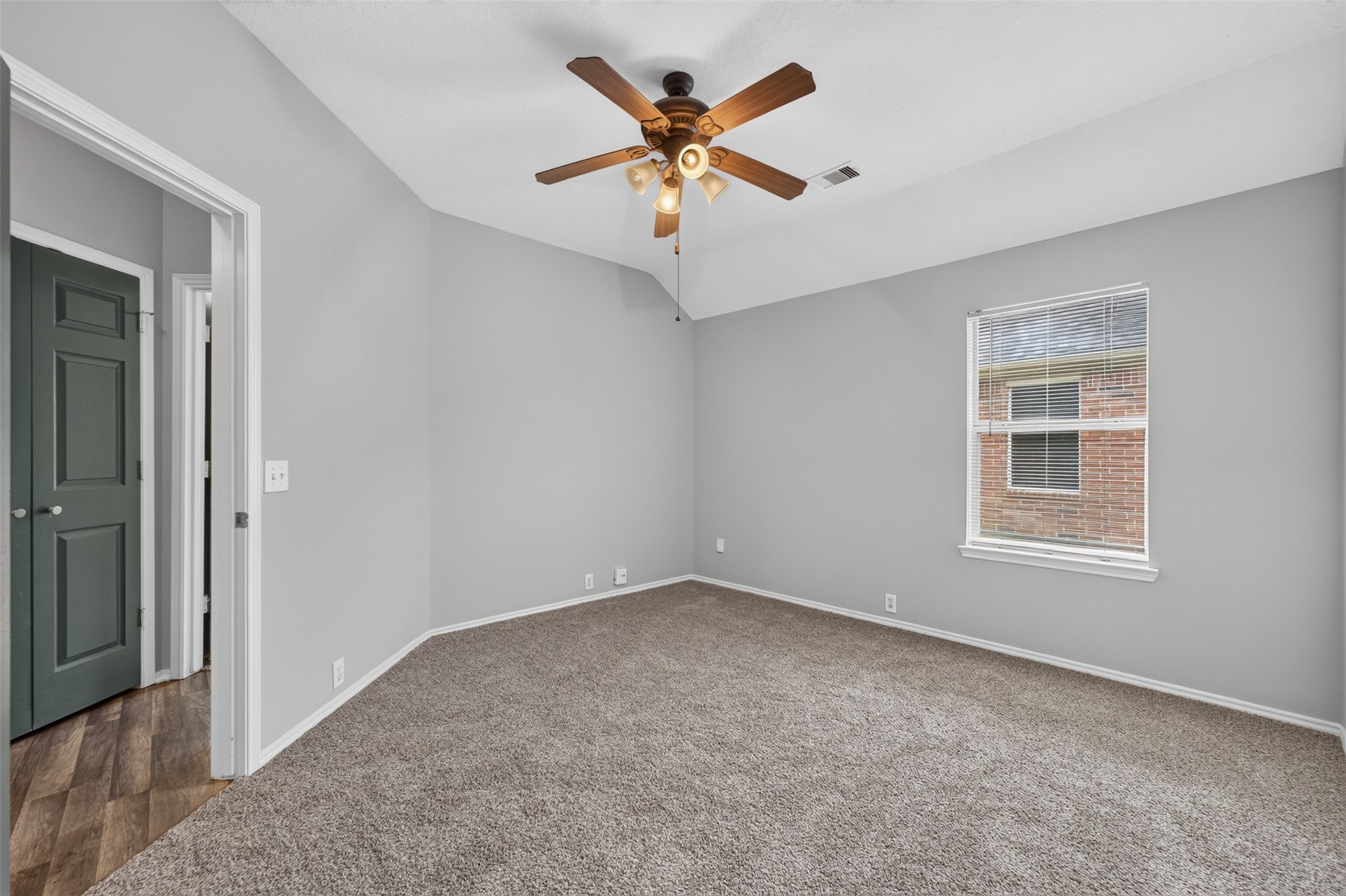 30303 Mesa Valley Drive Property Photo 16