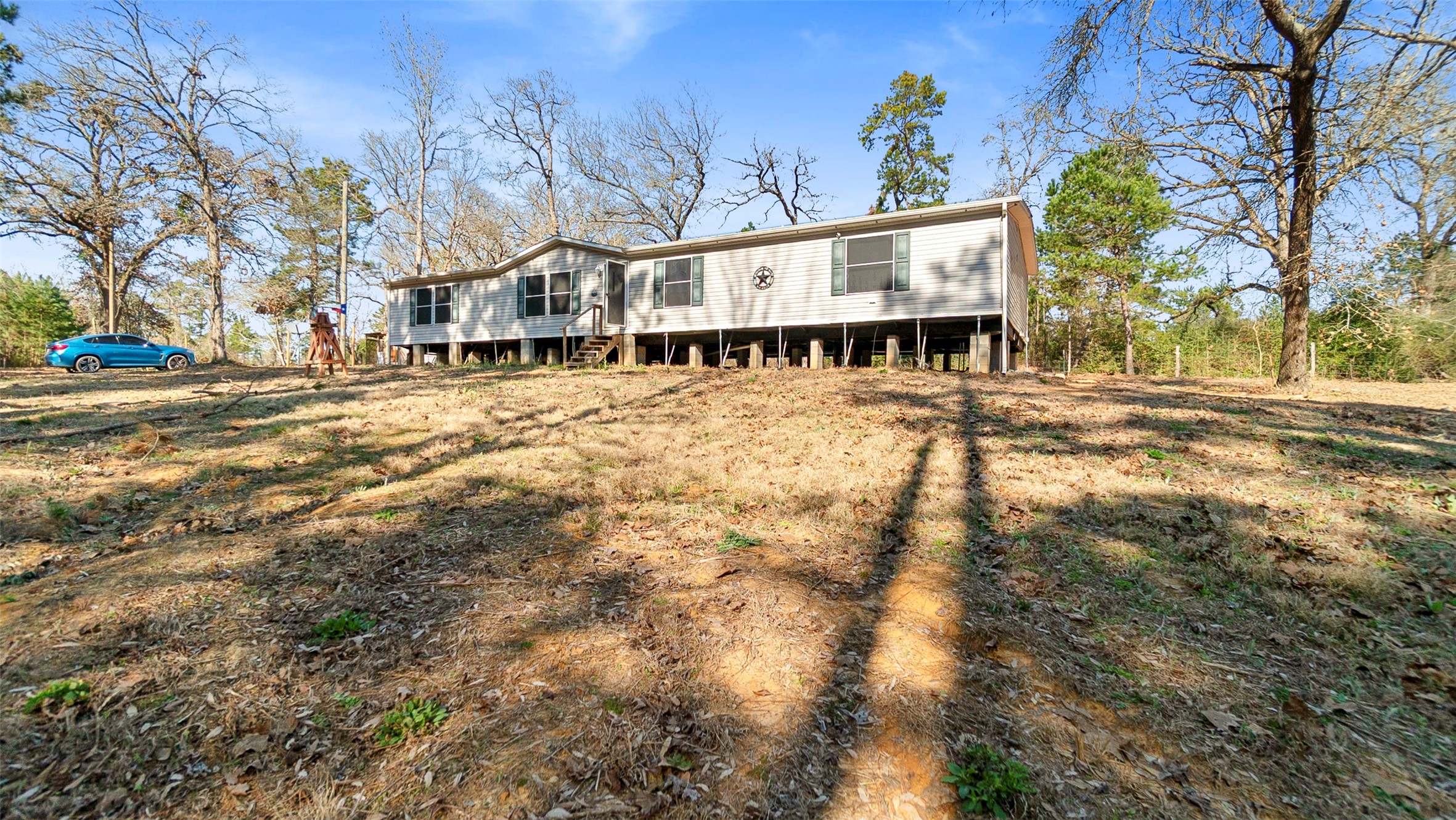 1291 E State Highway 294 Property Photo 2