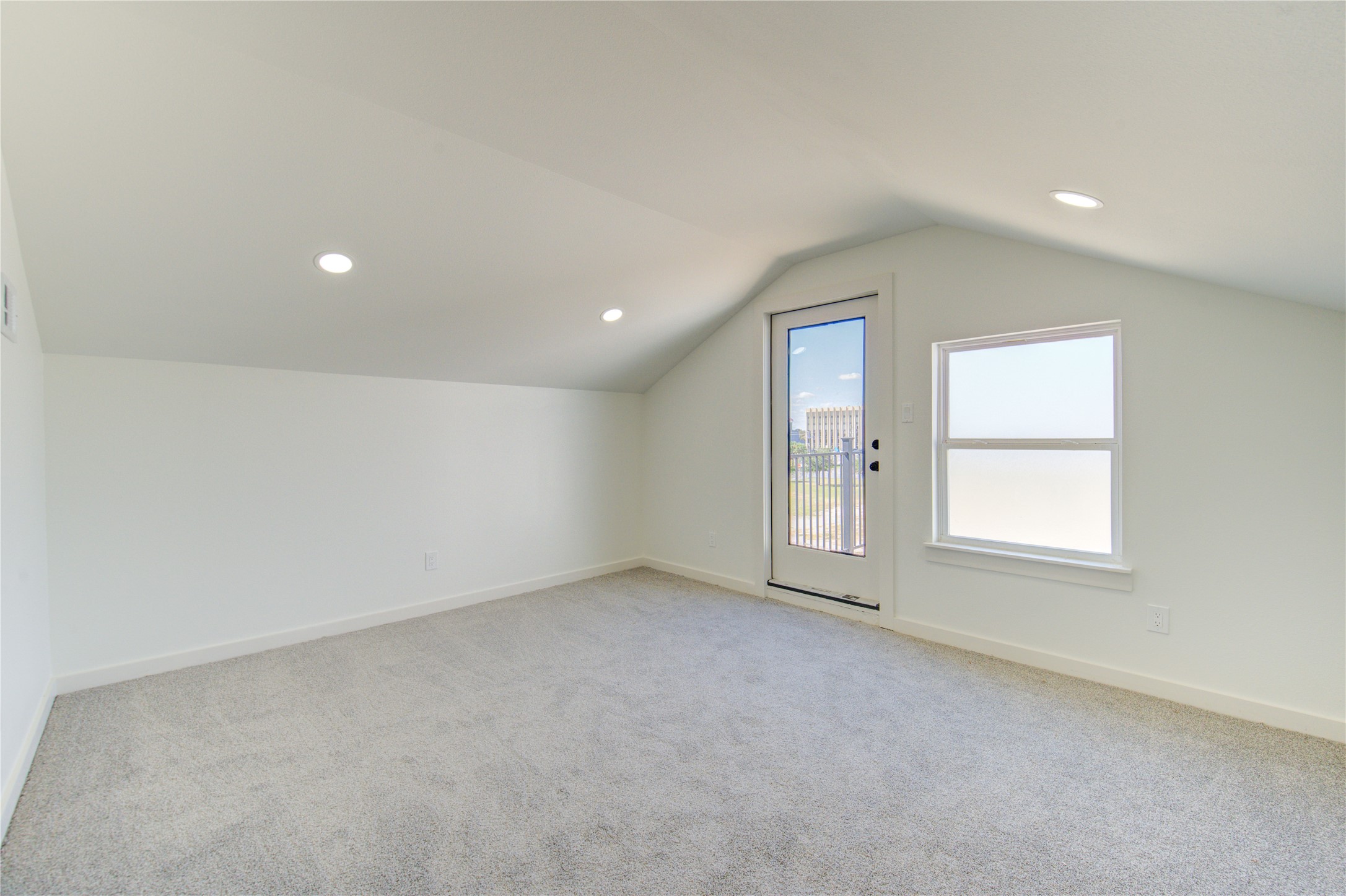 2928 El Fenice Lane Property Photo 6