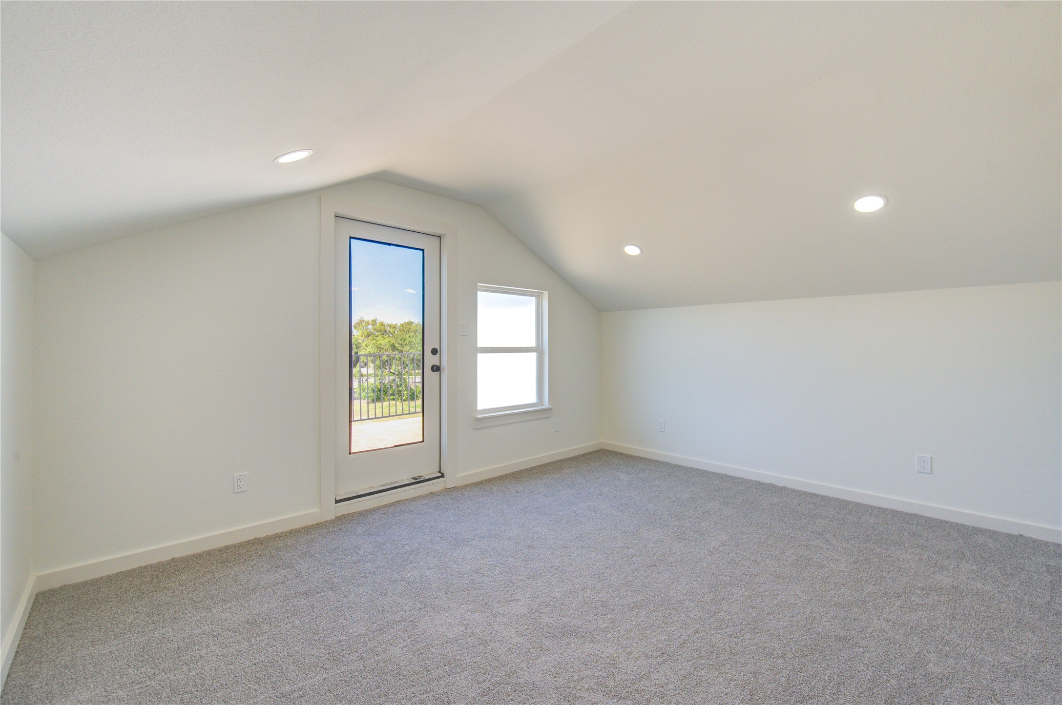 2928 El Fenice Lane Property Photo 7