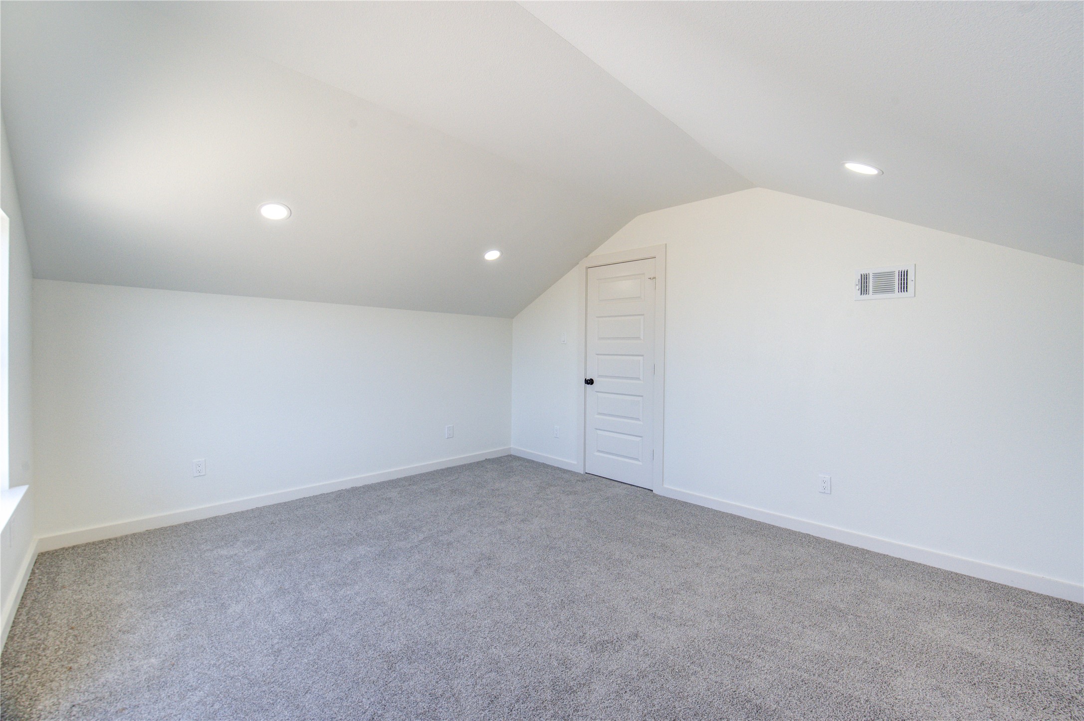 2928 El Fenice Lane Property Photo 8