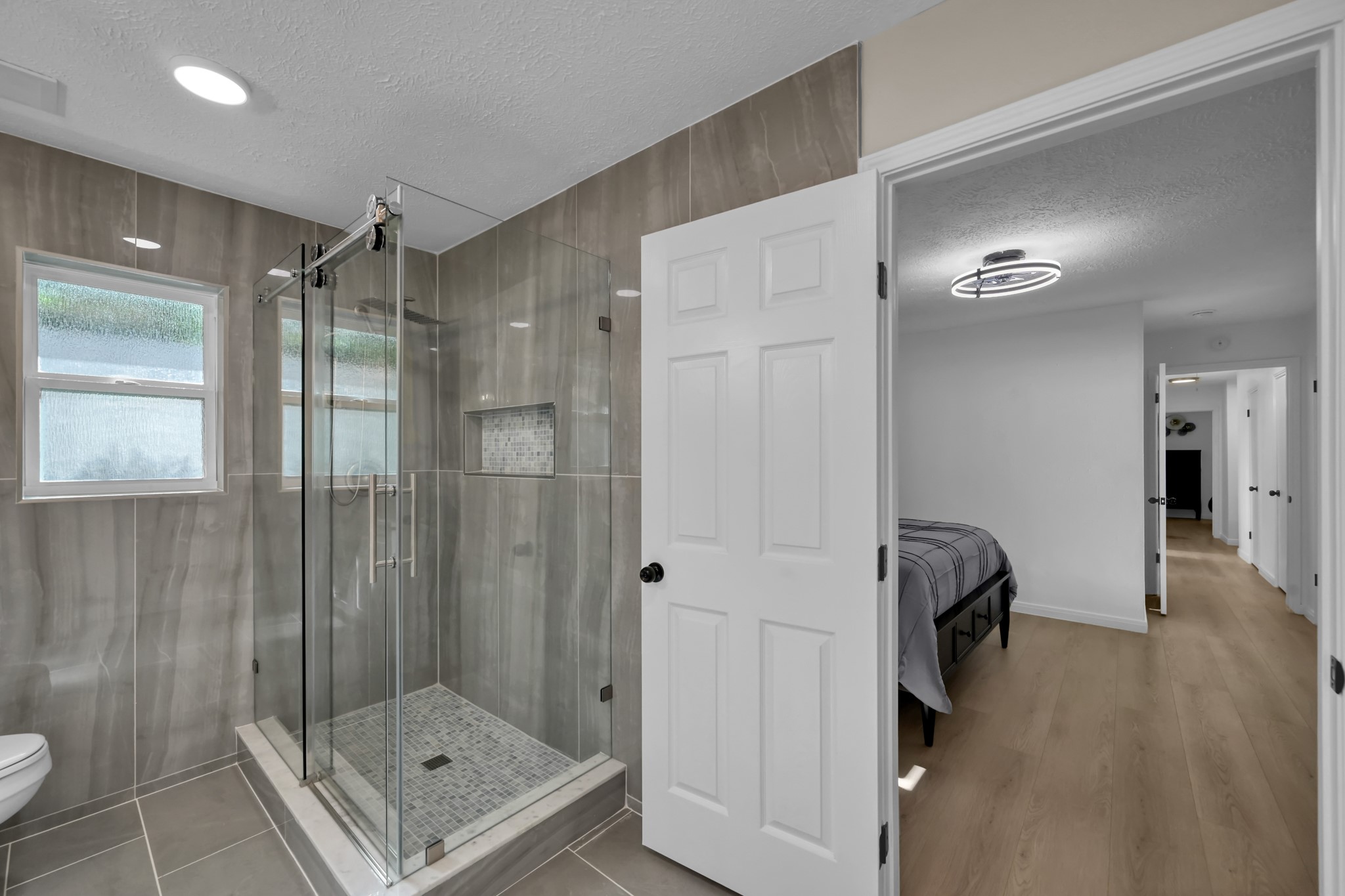 28926 Twisted Oak Drive Property Photo 13