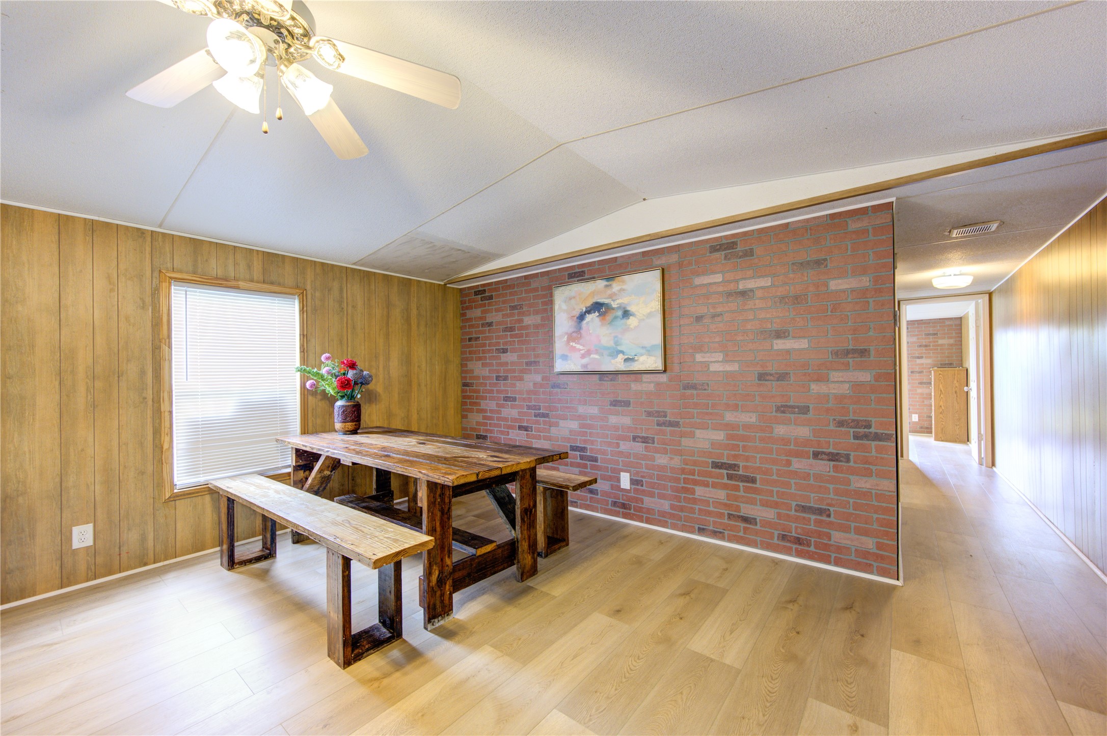 2625 Muegge Road Property Photo 5