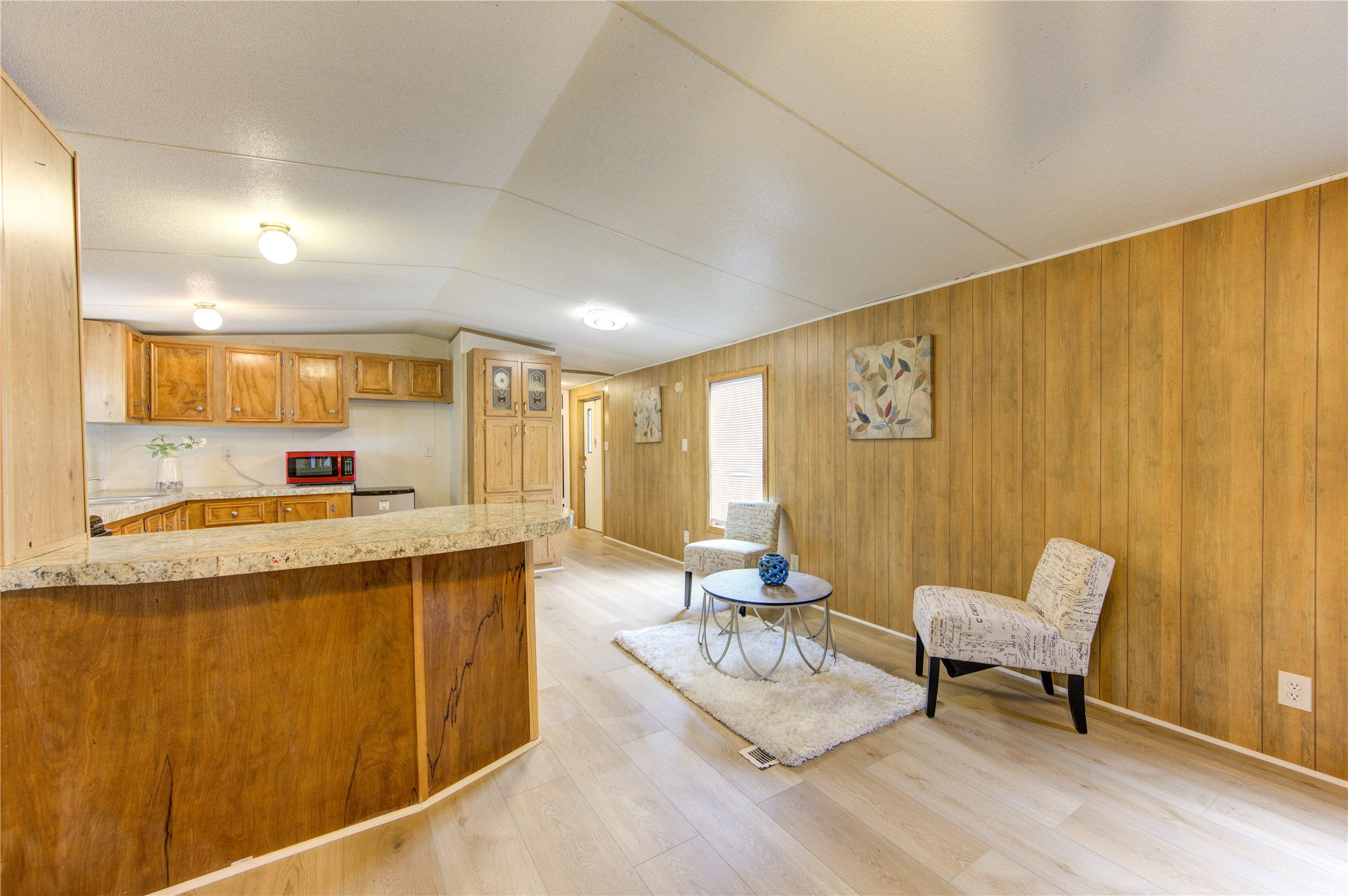 2625 Muegge Road Property Photo 6