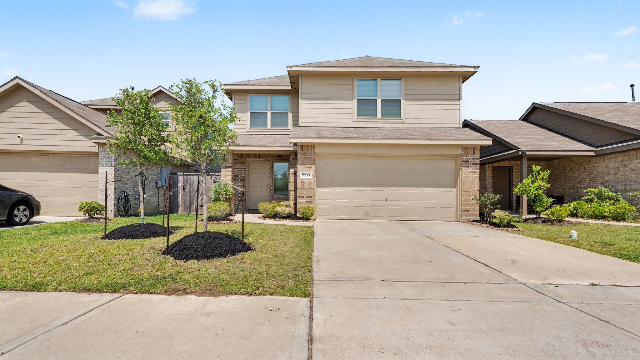 9106 Burnet Fields Drive Property Photo 3