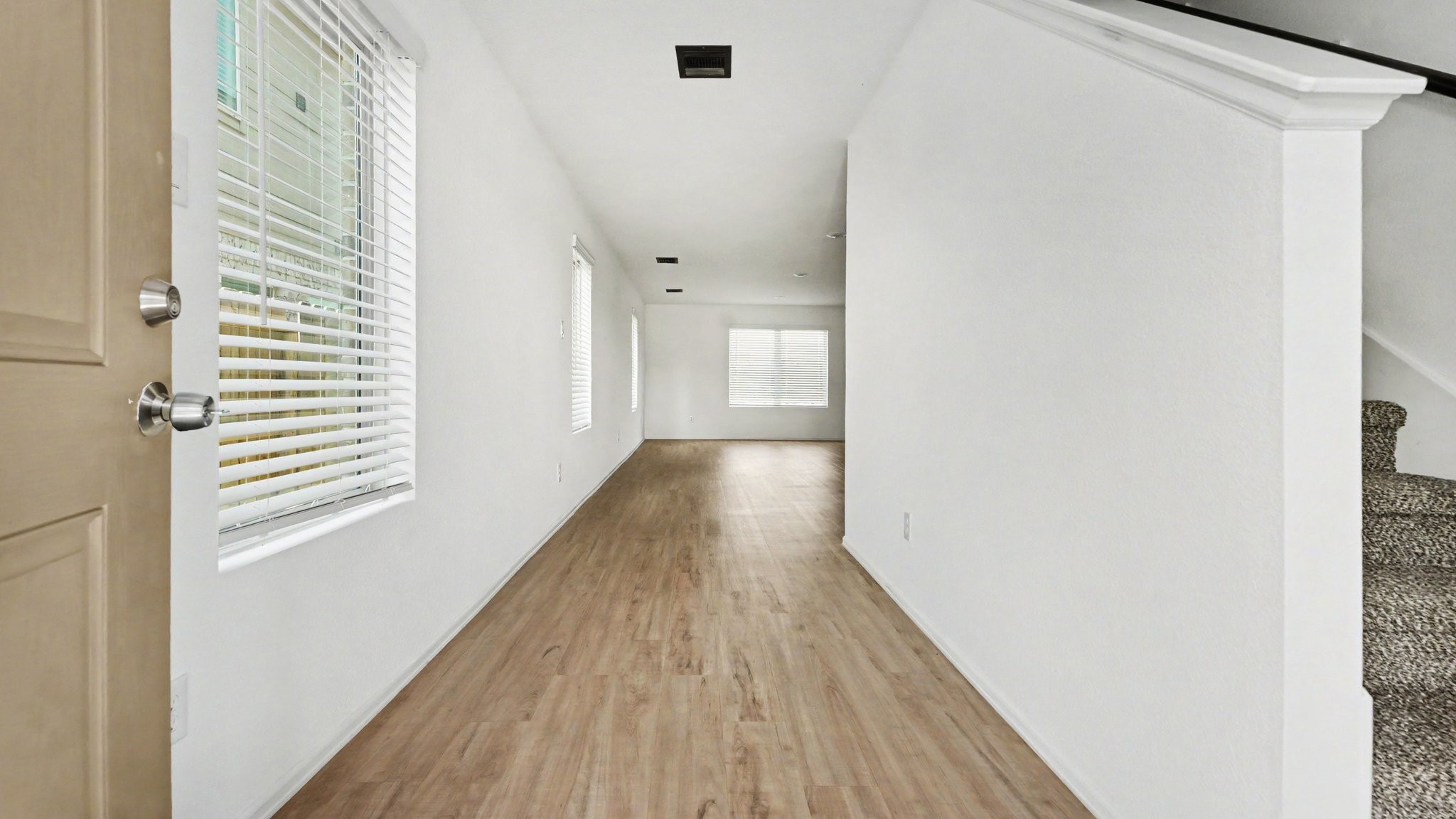9106 Burnet Fields Drive Property Photo 6