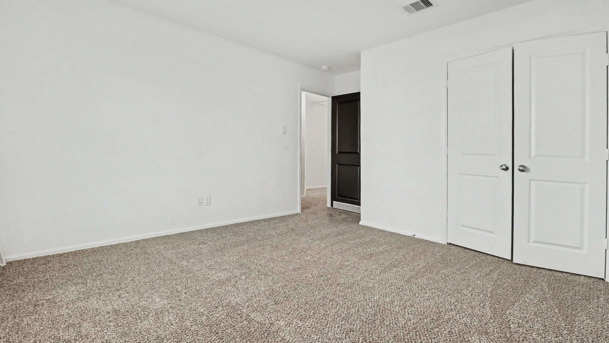9106 Burnet Fields Drive Property Photo 16
