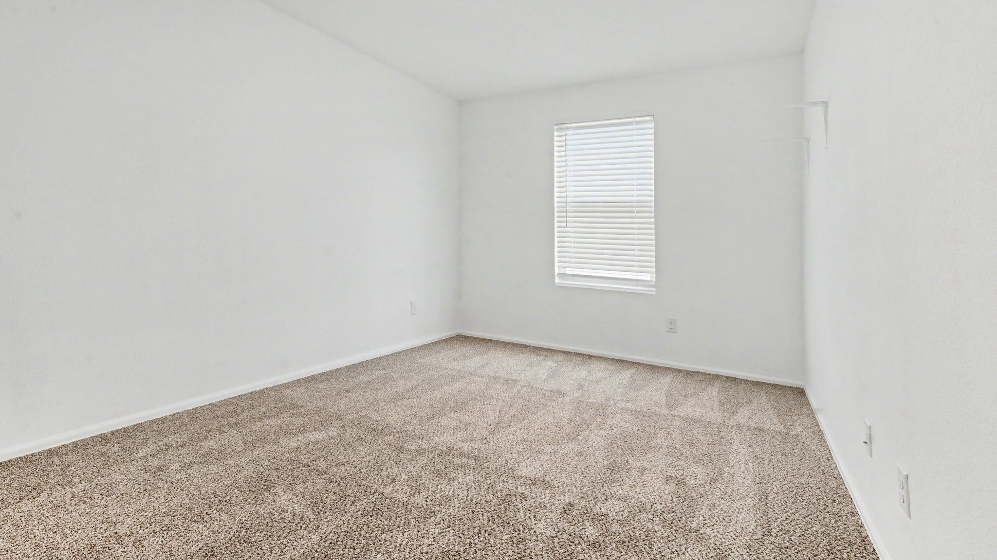 9106 Burnet Fields Drive Property Photo 18