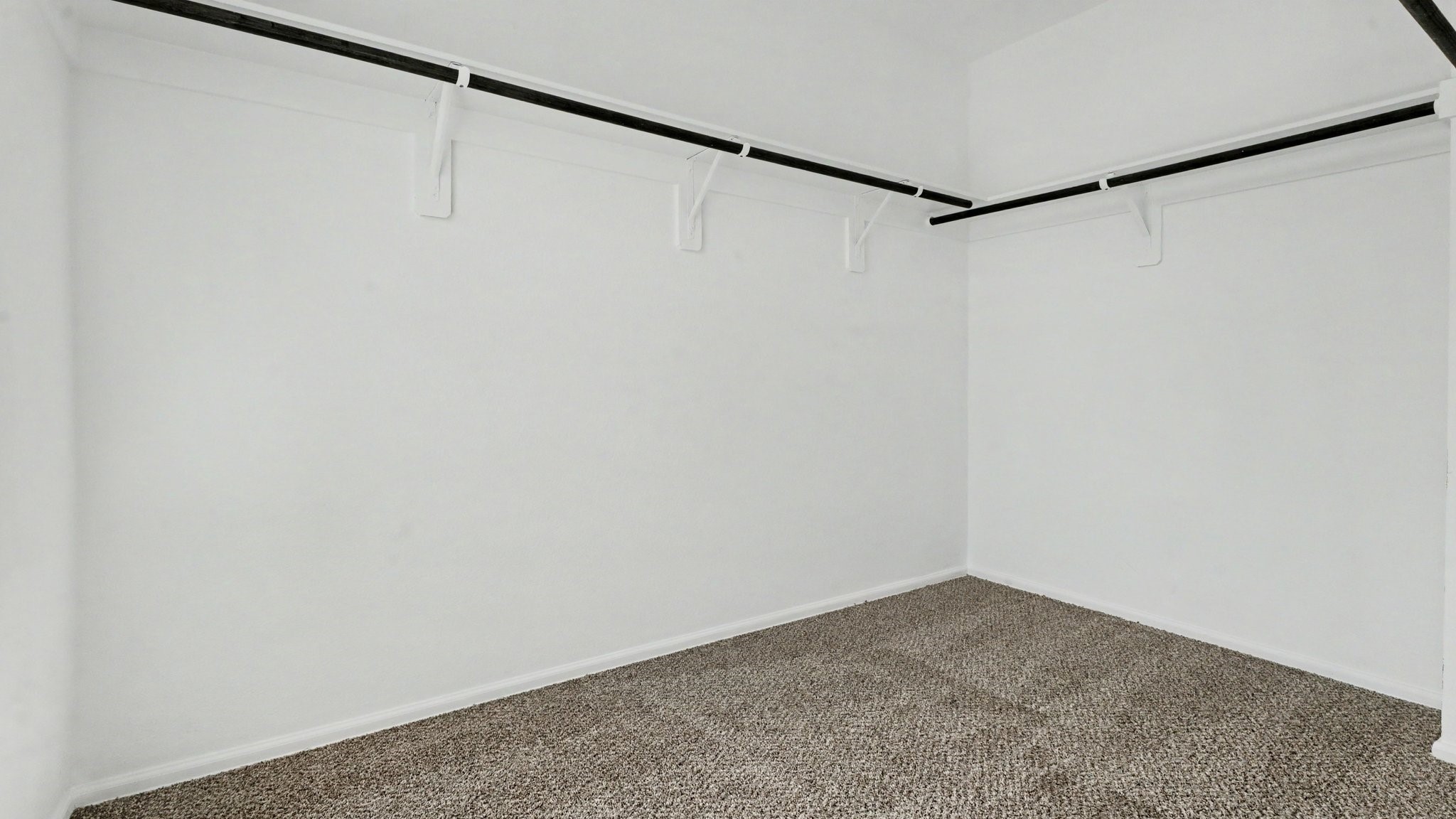 9106 Burnet Fields Drive Property Photo 29