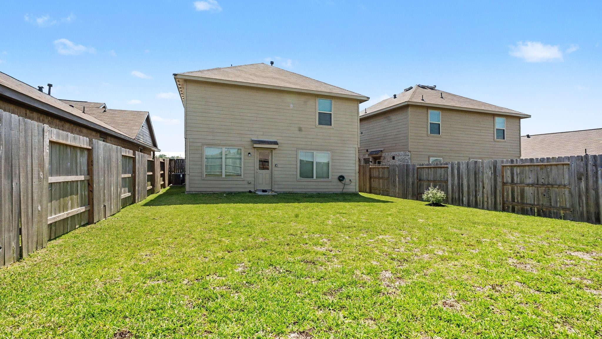 9106 Burnet Fields Drive Property Photo 30