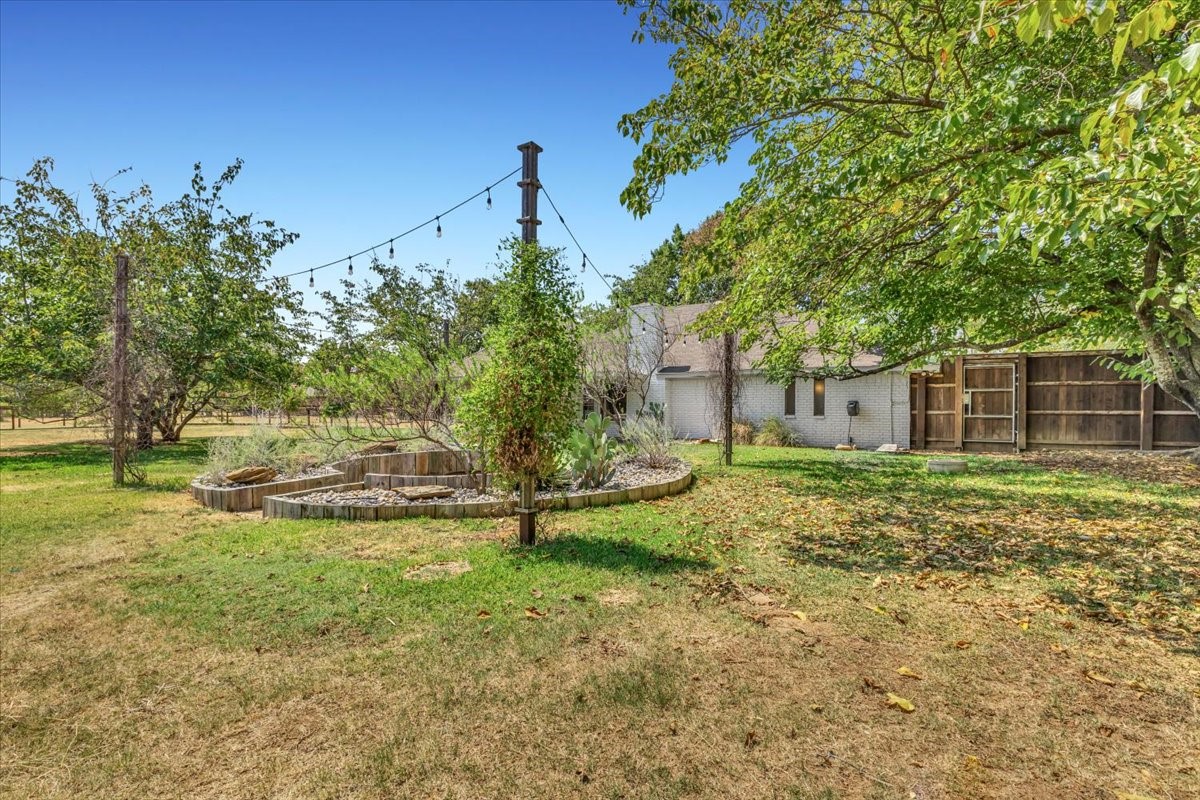 419 Ryan Avenue Property Photo 37