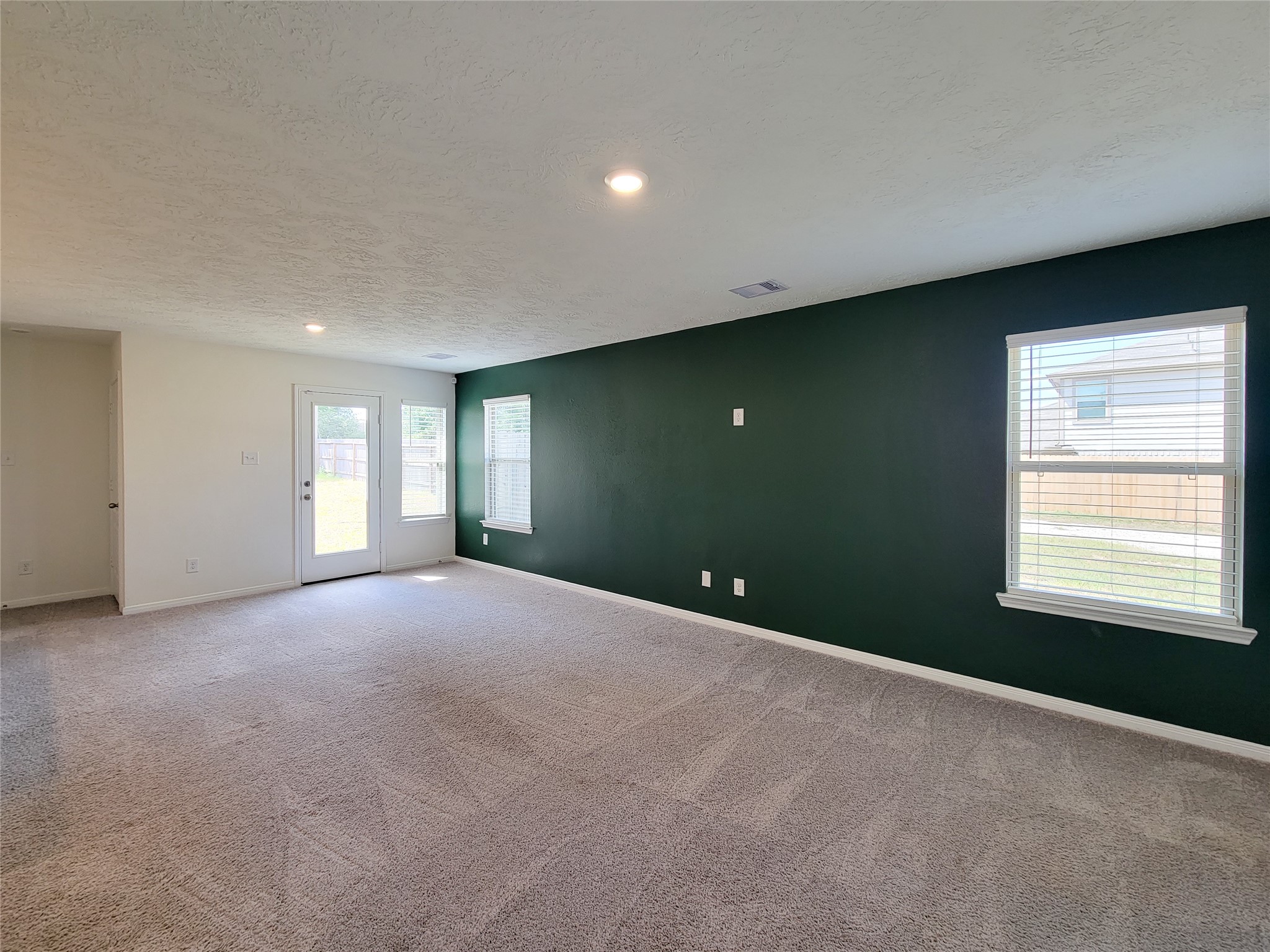 657 Appaloosa Meadow Drive Property Photo 9