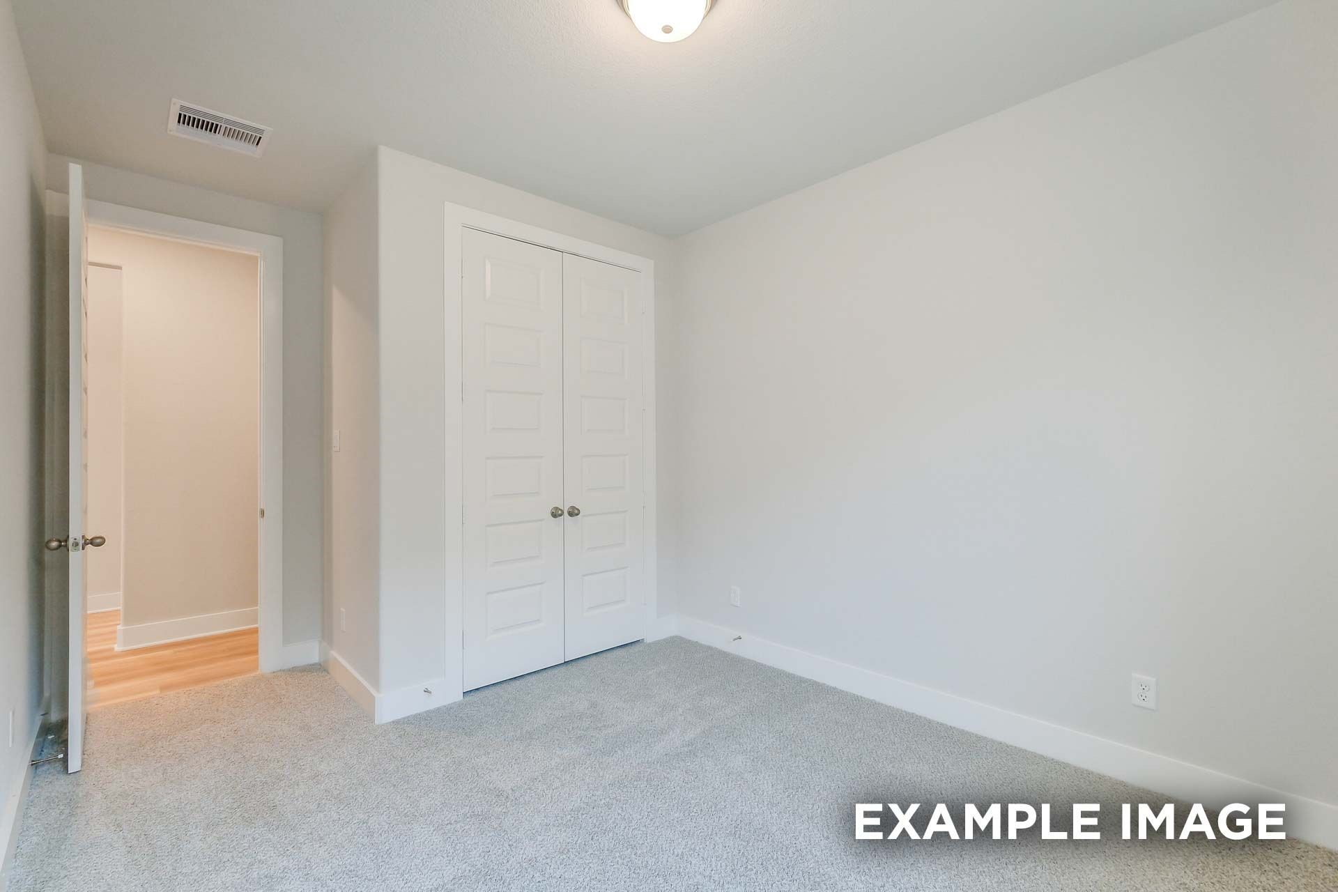 2528 Newport Breeze Drive Property Photo 30