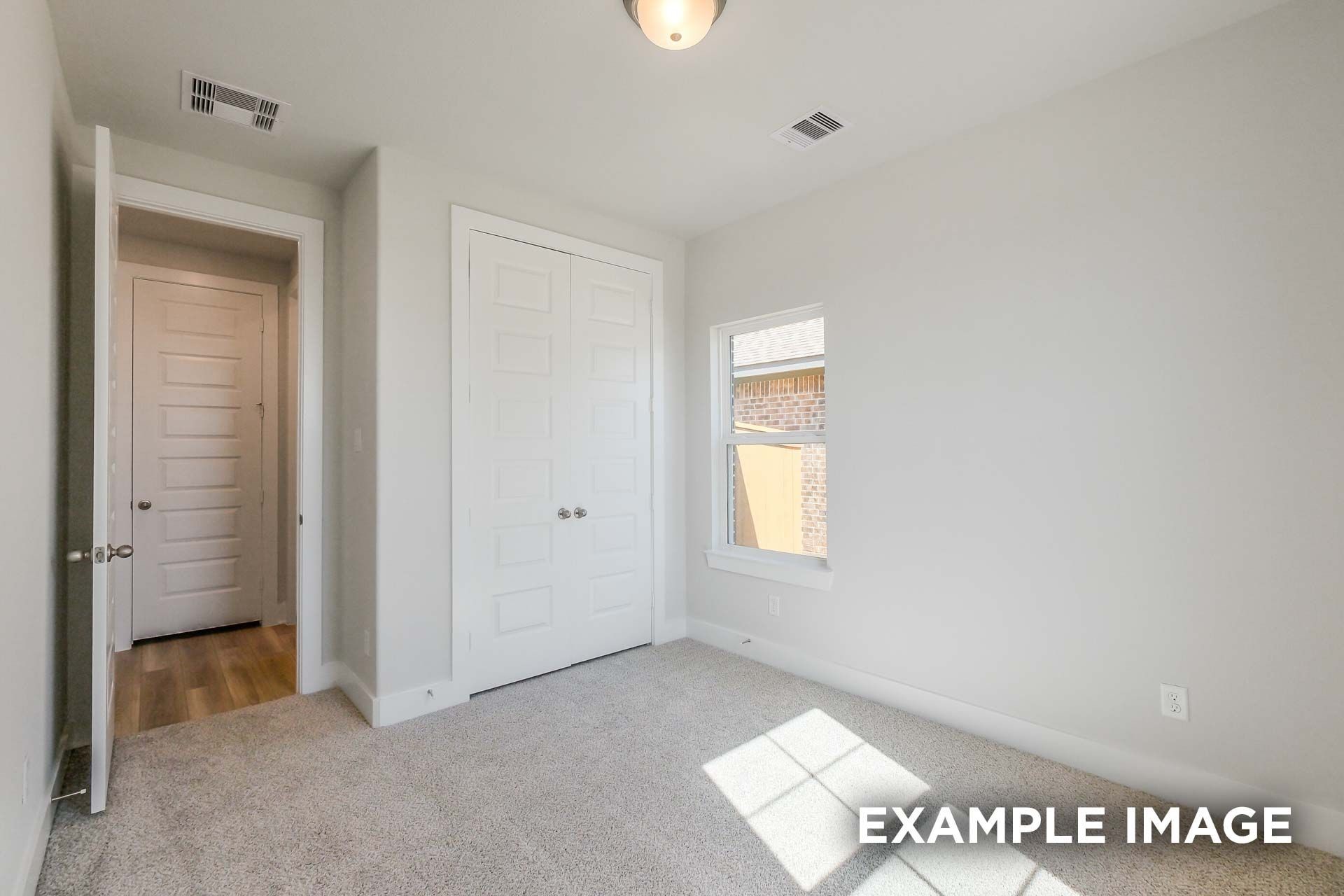 2528 Newport Breeze Drive Property Photo 36