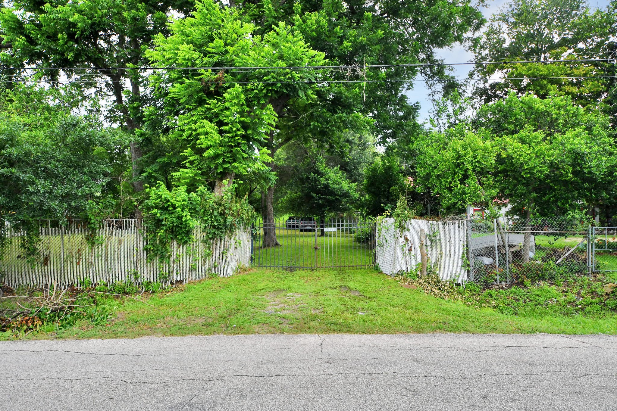 0 Stuebner Airline Property Photo 11