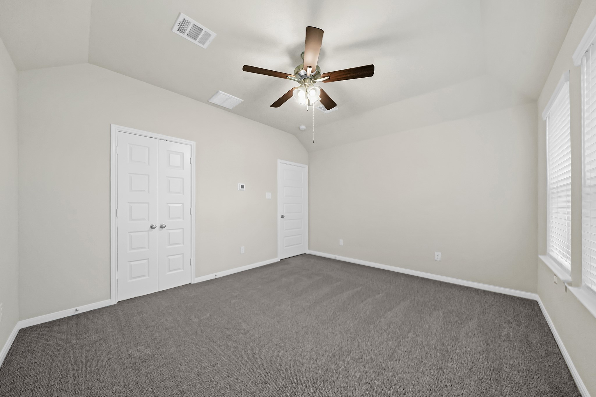 5606 Hyde Park Drive Property Photo 13