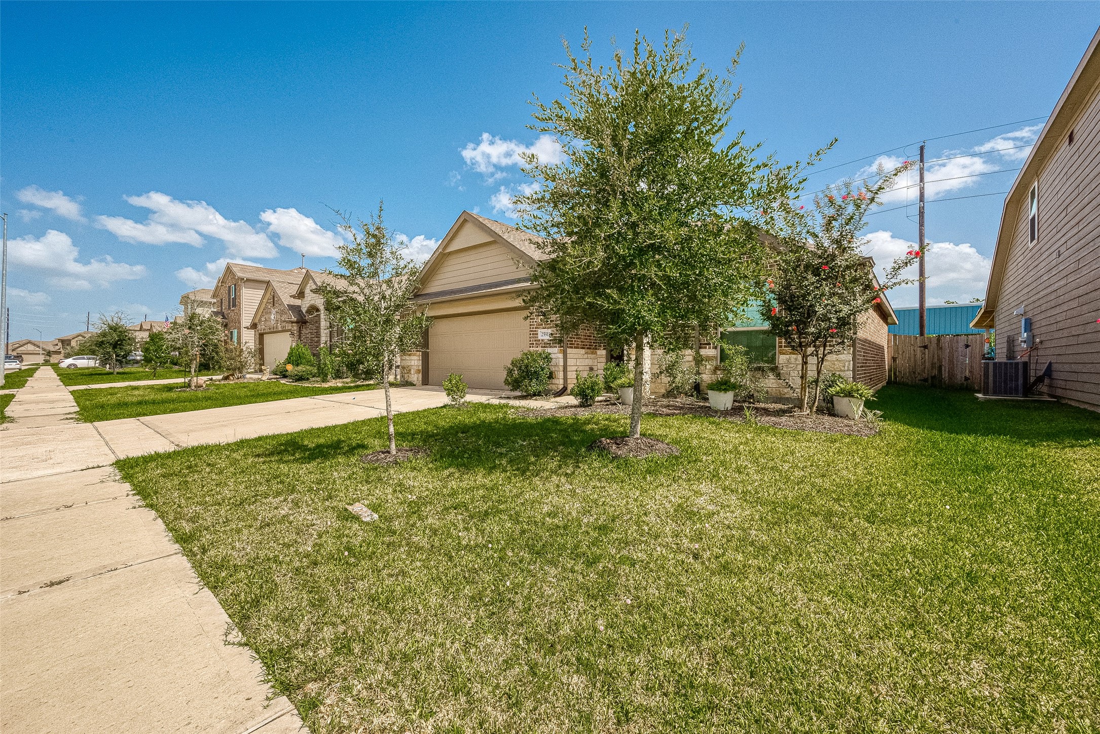 25911 Rustical Road Property Photo 3