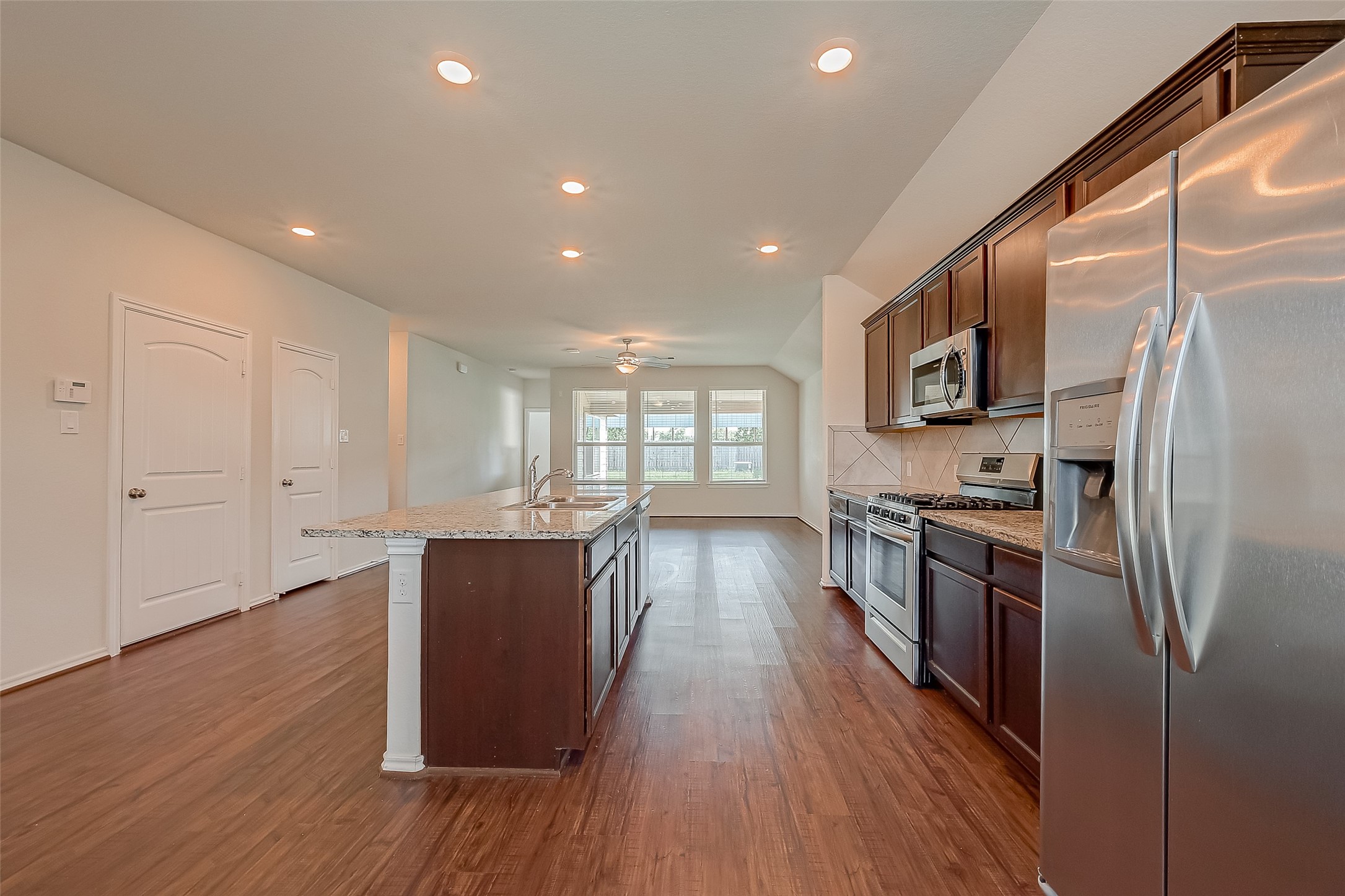 25911 Rustical Road Property Photo 10