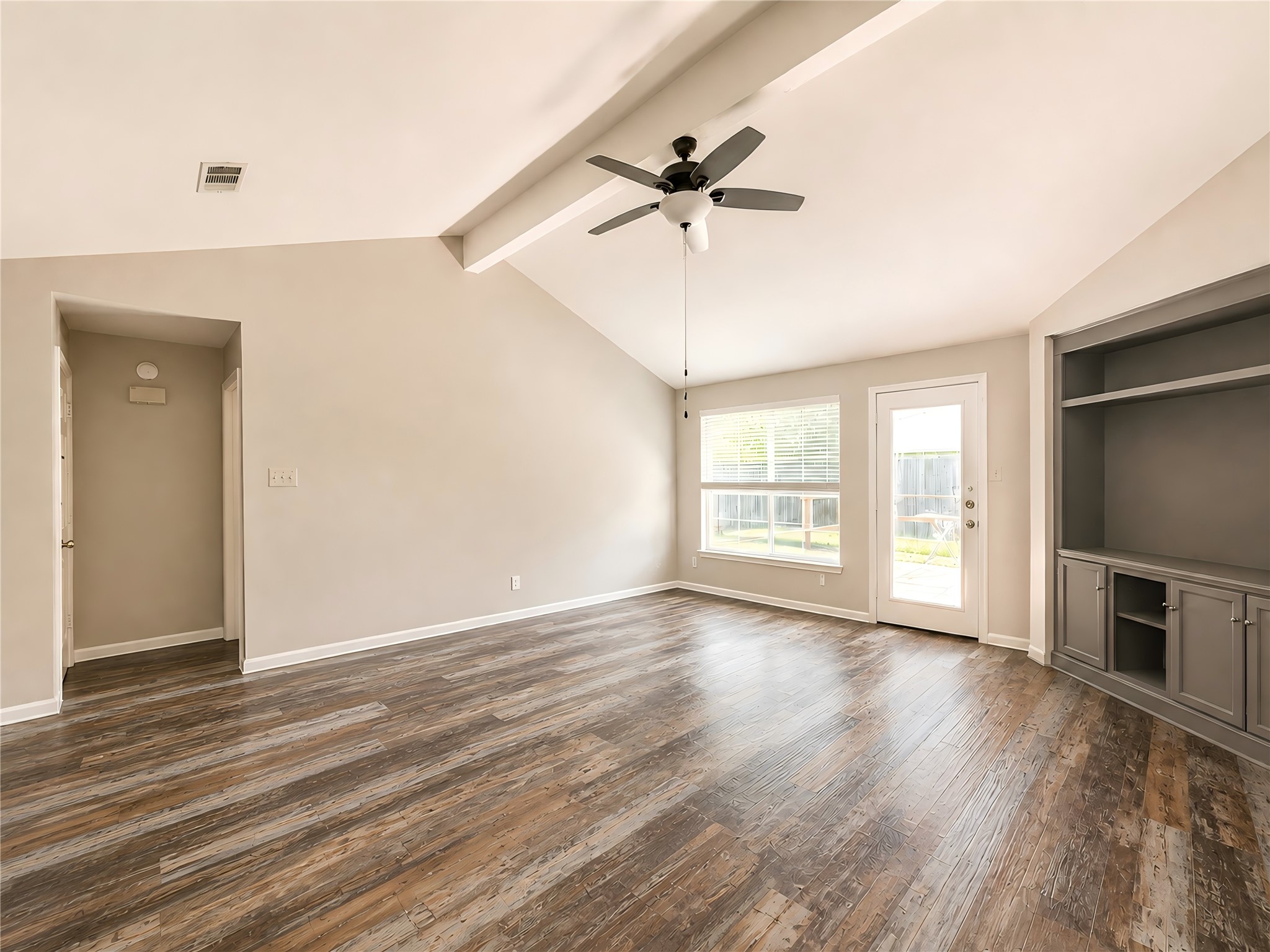 12710 Fenimore Court Property Photo 4