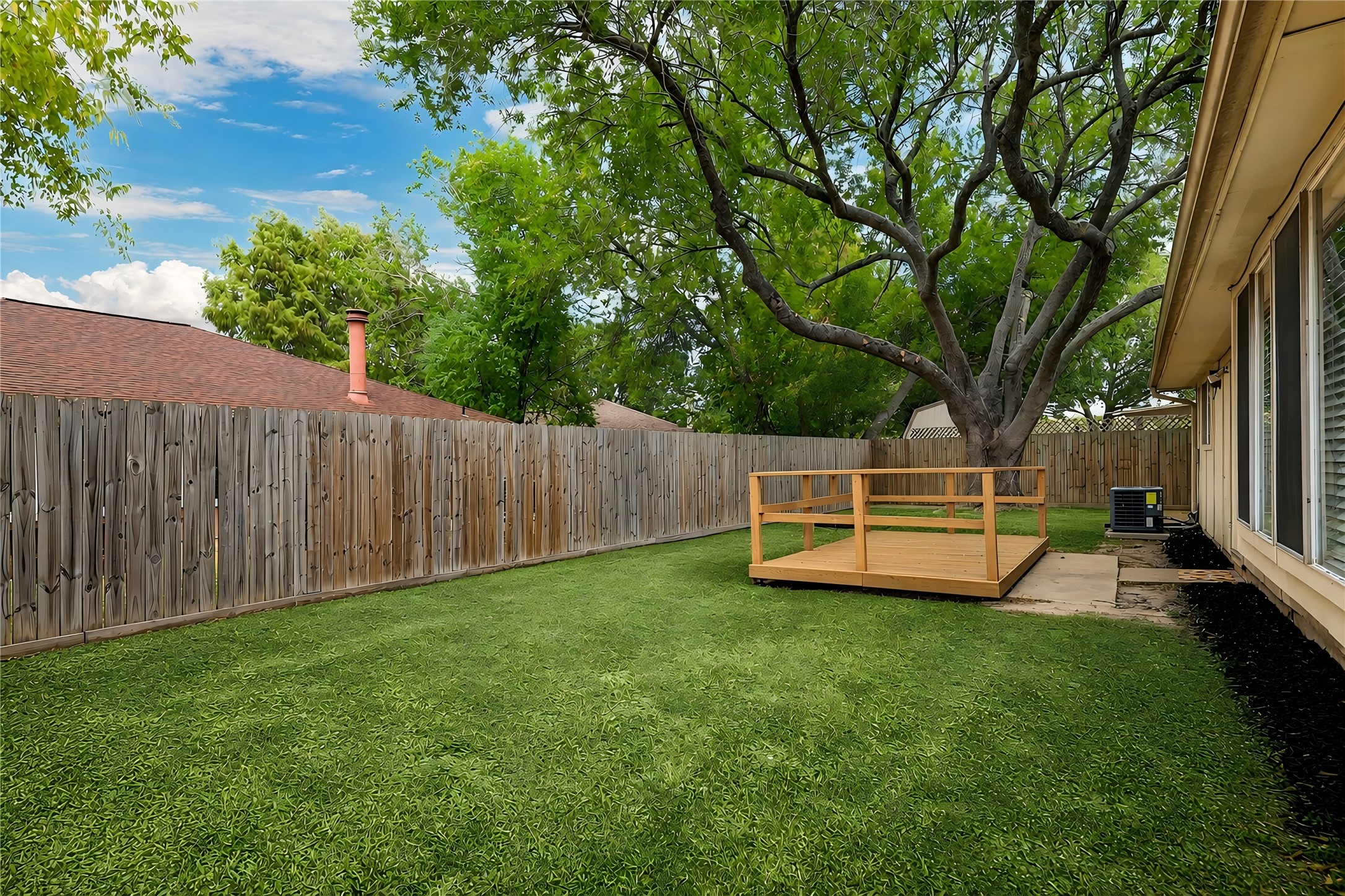 12710 Fenimore Court Property Photo 15