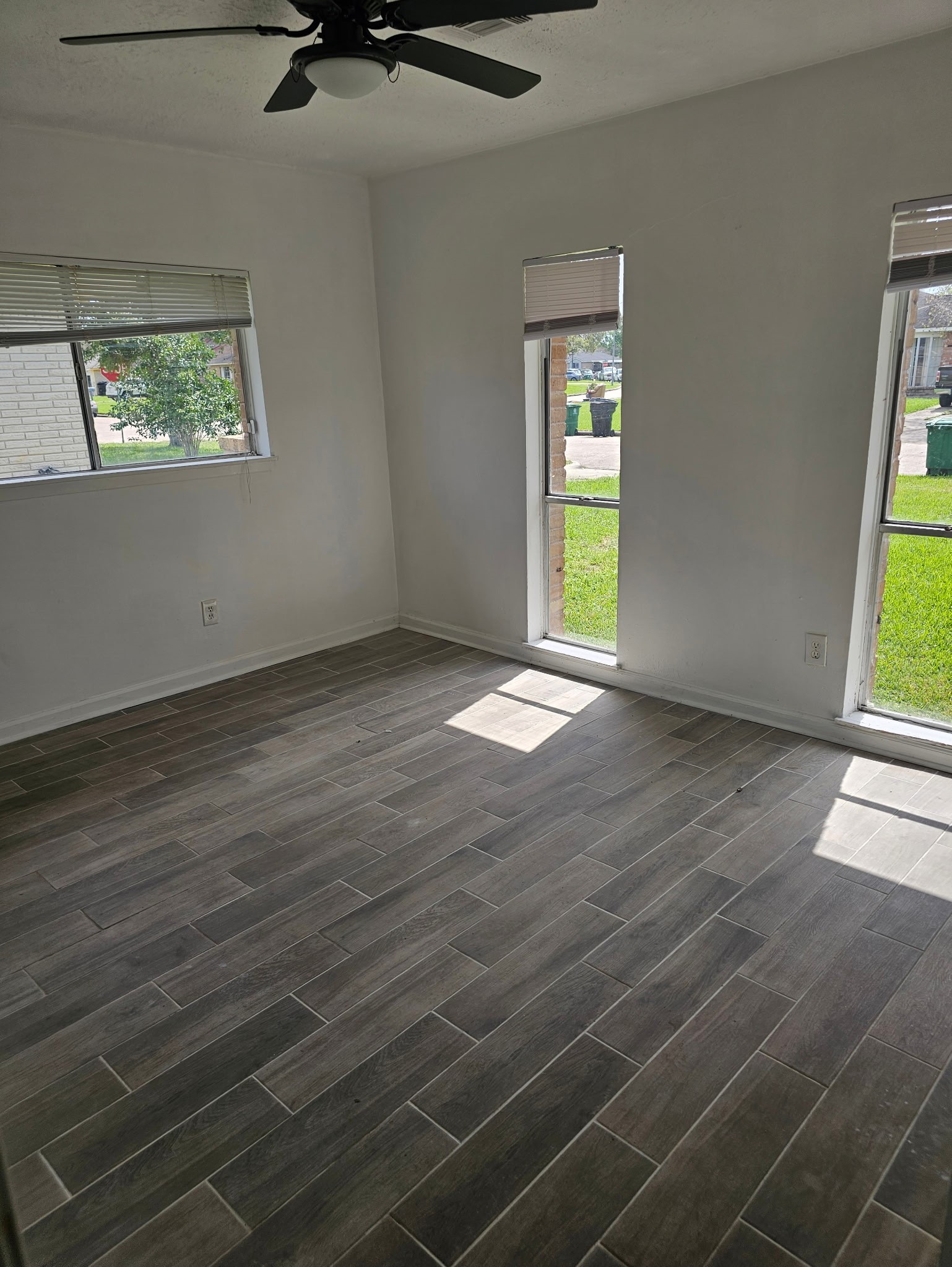 12623 Chiswick Road Property Photo 3