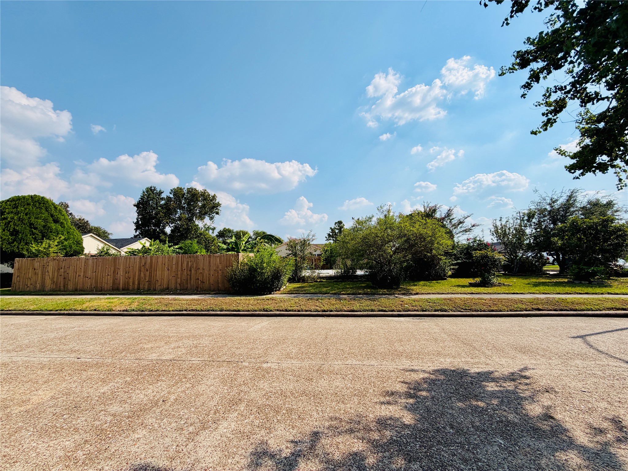 14234 Timberhaven Drive Property Photo 2