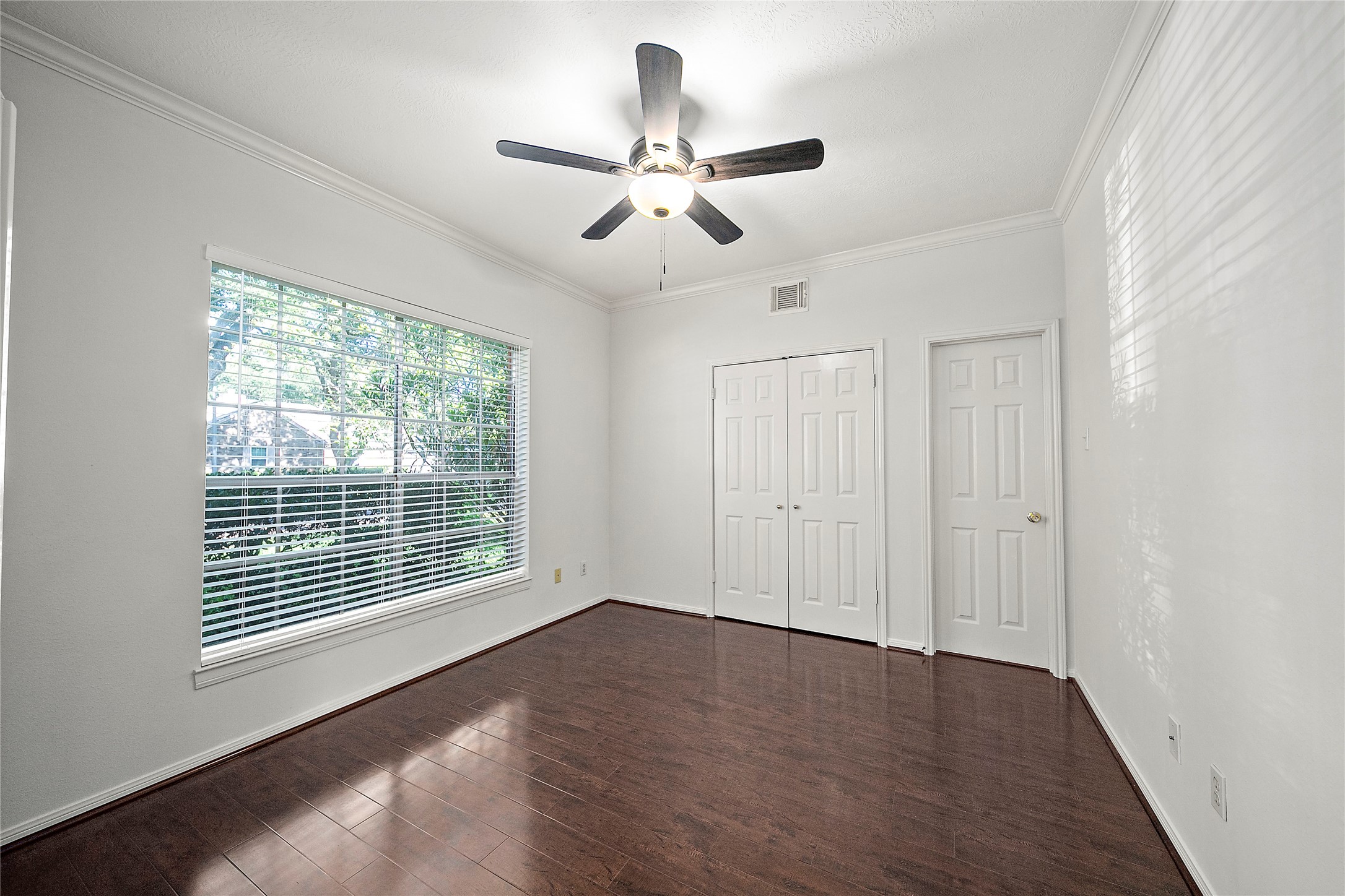 1711 S Medio River Circle Property Photo 5