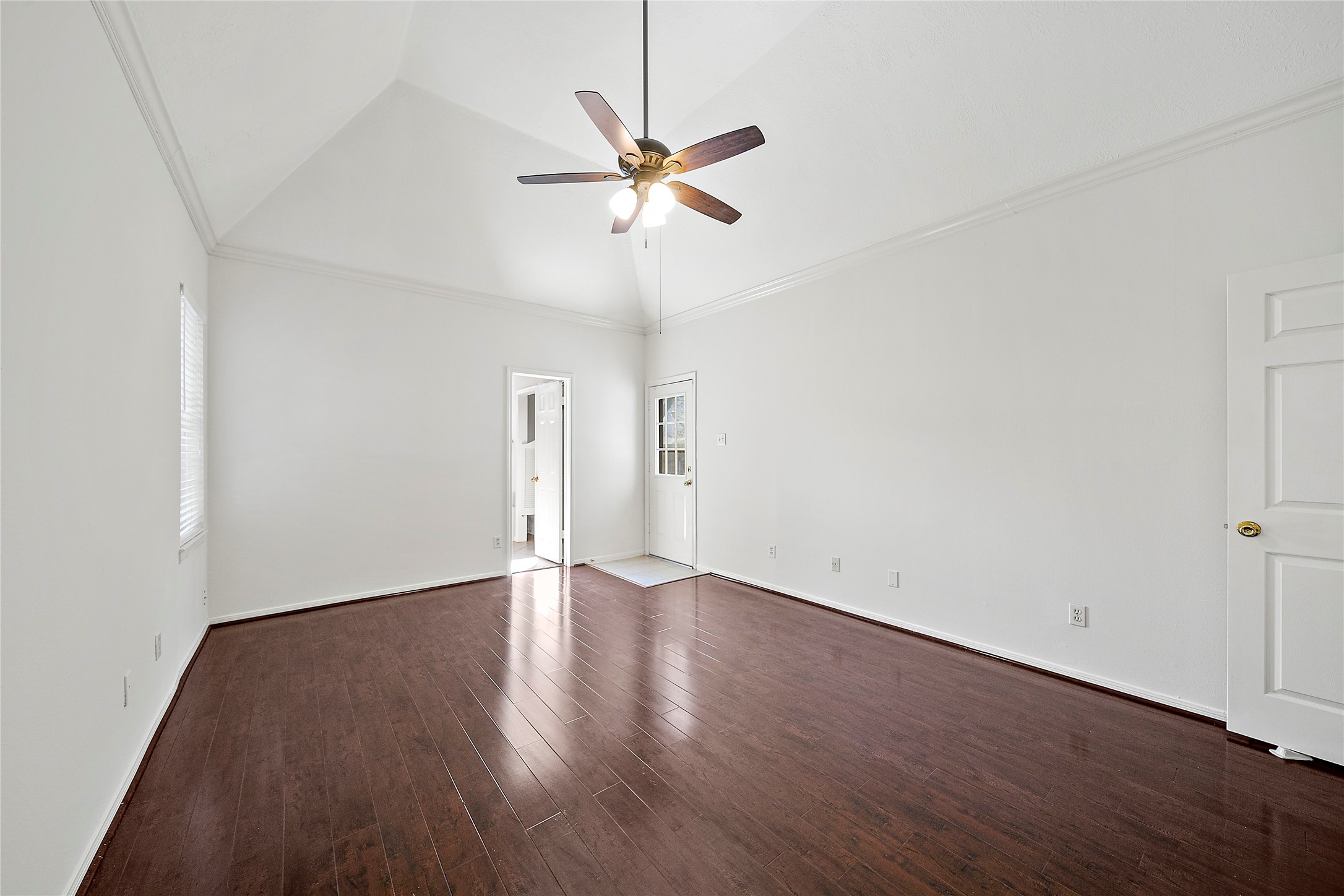 1711 S Medio River Circle Property Photo 11