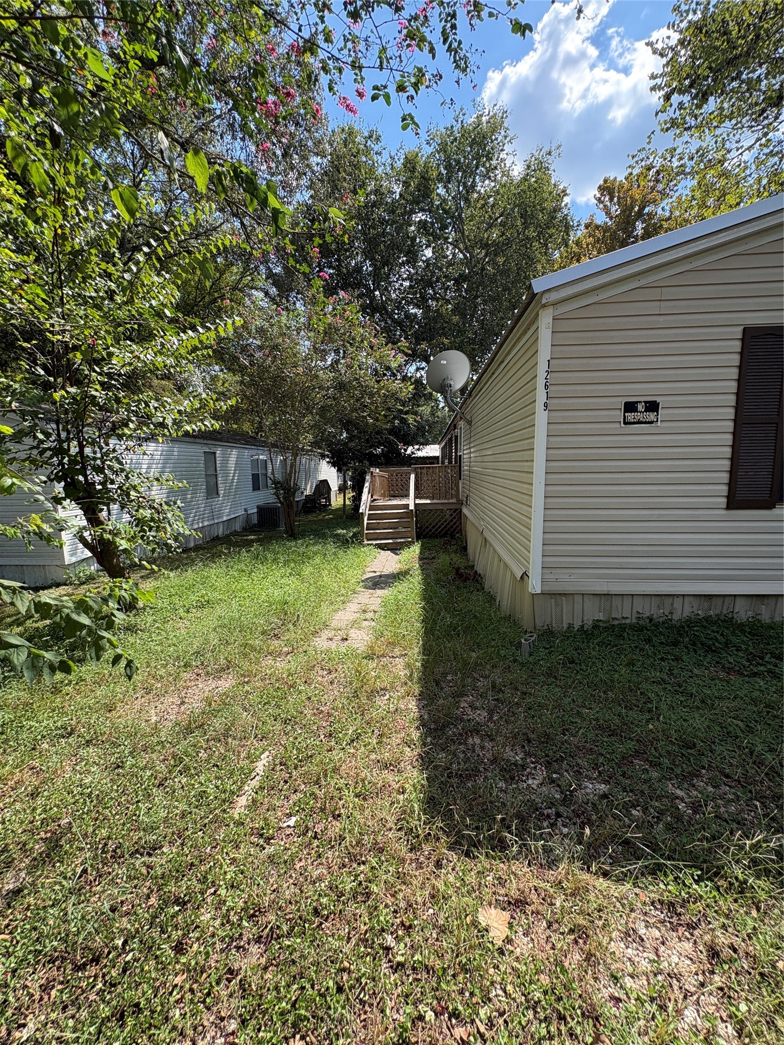 12619 Lazy Cove Drive Property Photo 2