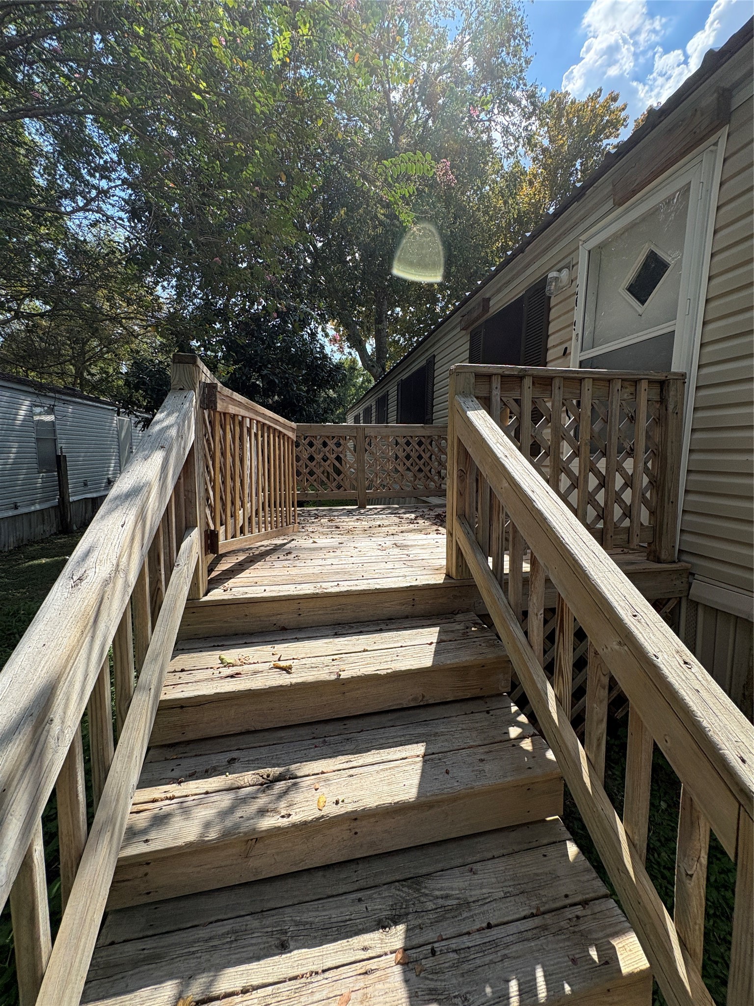 12619 Lazy Cove Drive Property Photo 3