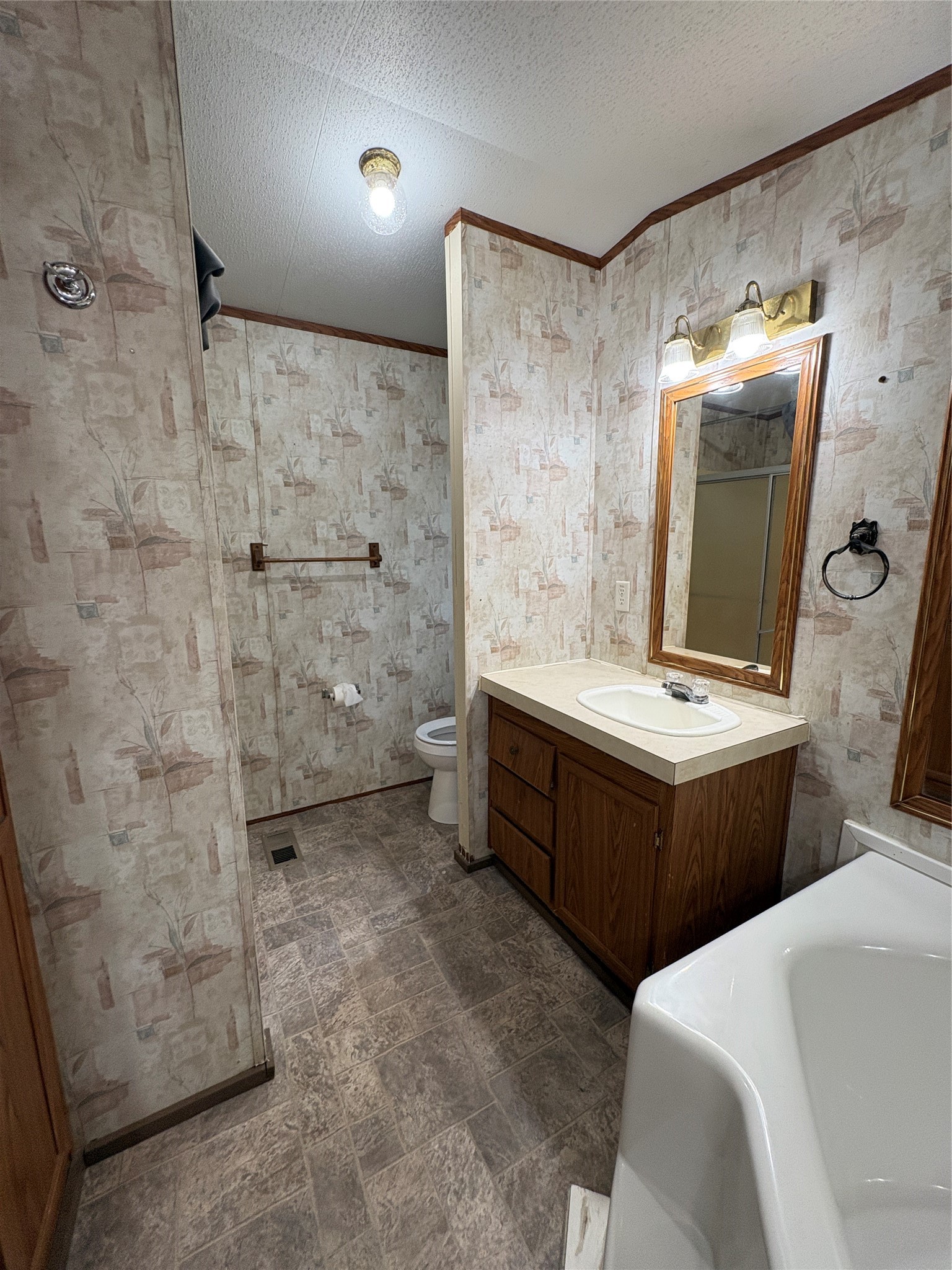 12619 Lazy Cove Drive Property Photo 17