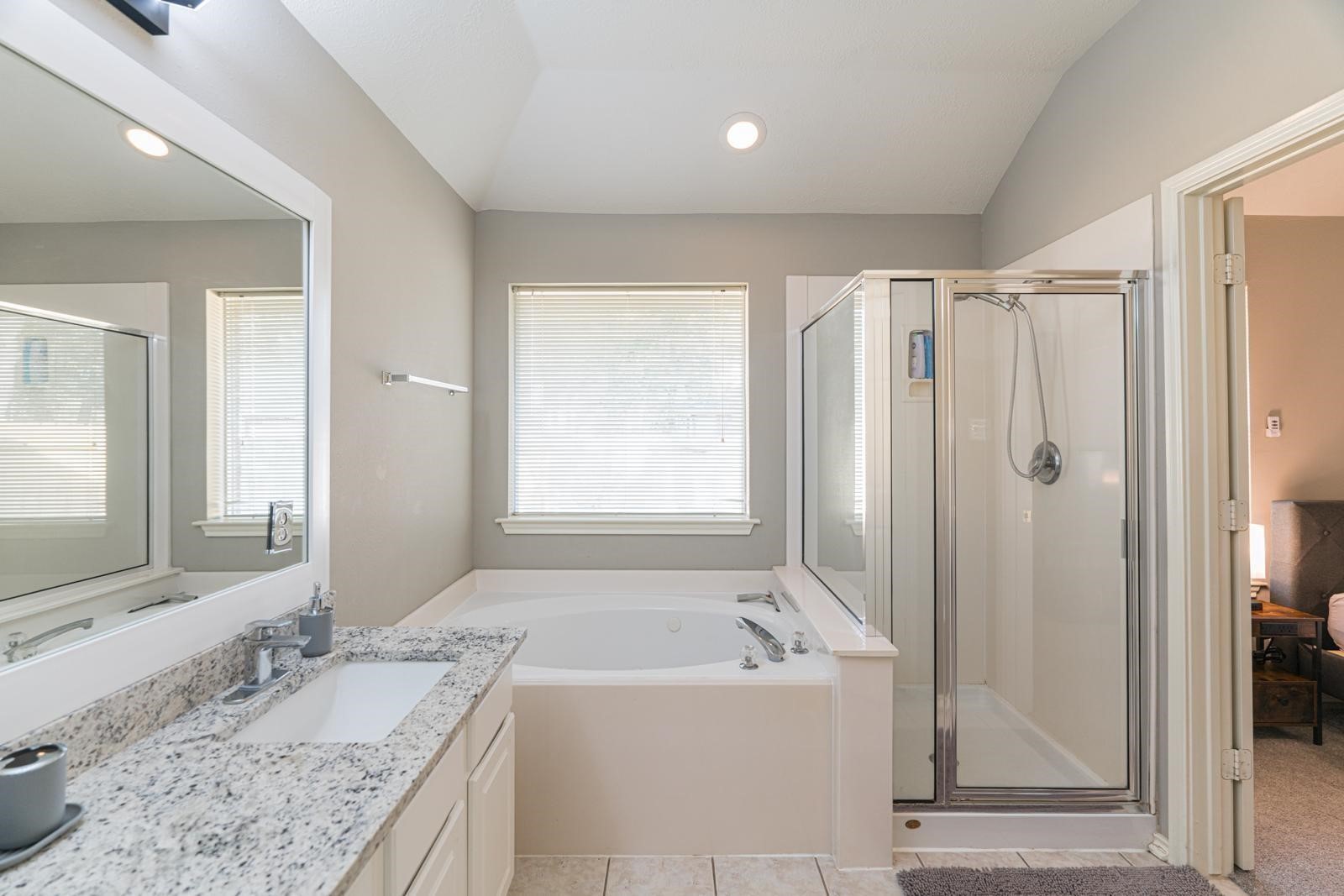 46 S Wynnoak Circle Property Photo 27