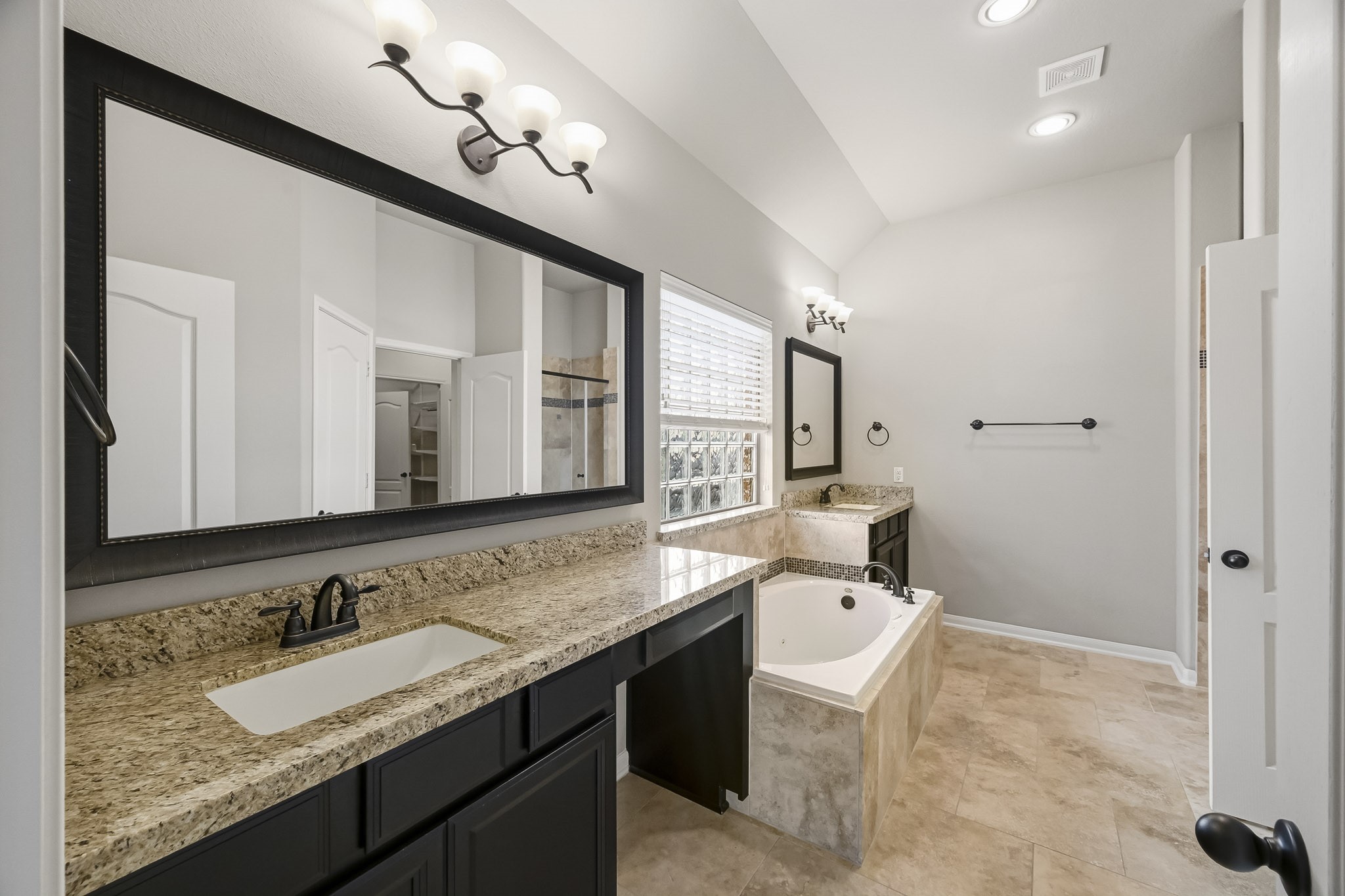 13811 Wickdale Garden Lane Property Photo 21