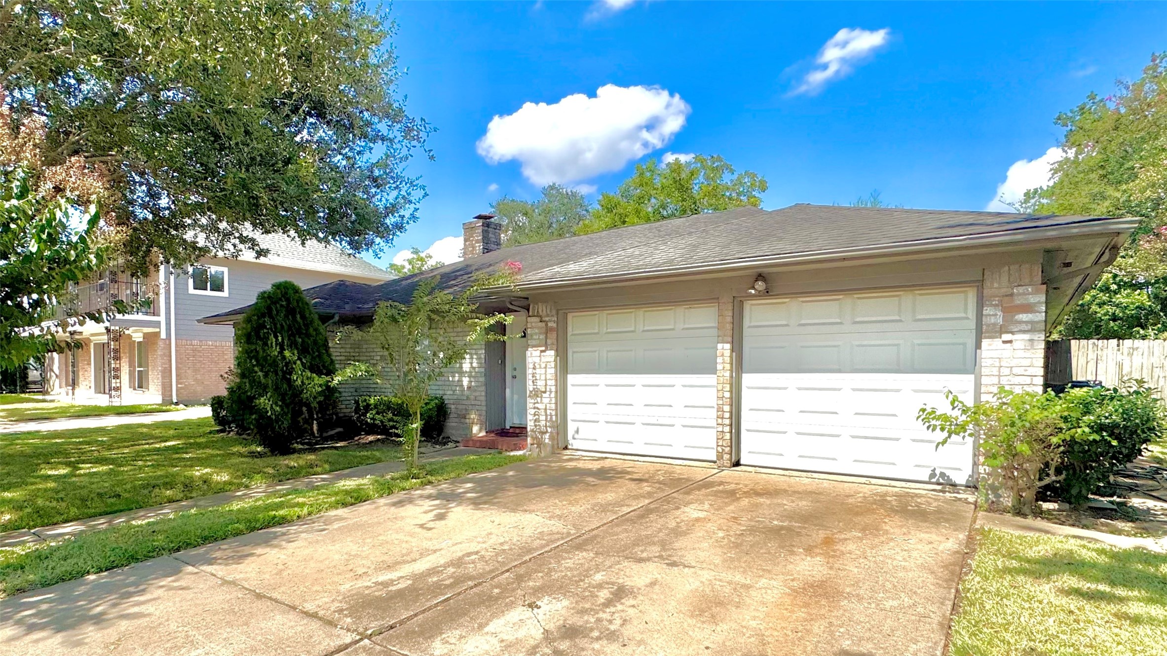 6930 Addicks Clodine Road Property Photo 2