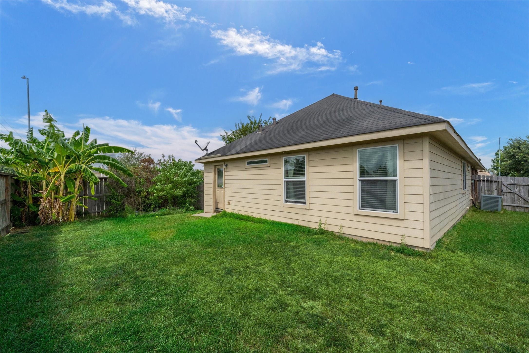 8902 Sweet Blue Jasmine Lane Property Photo 20