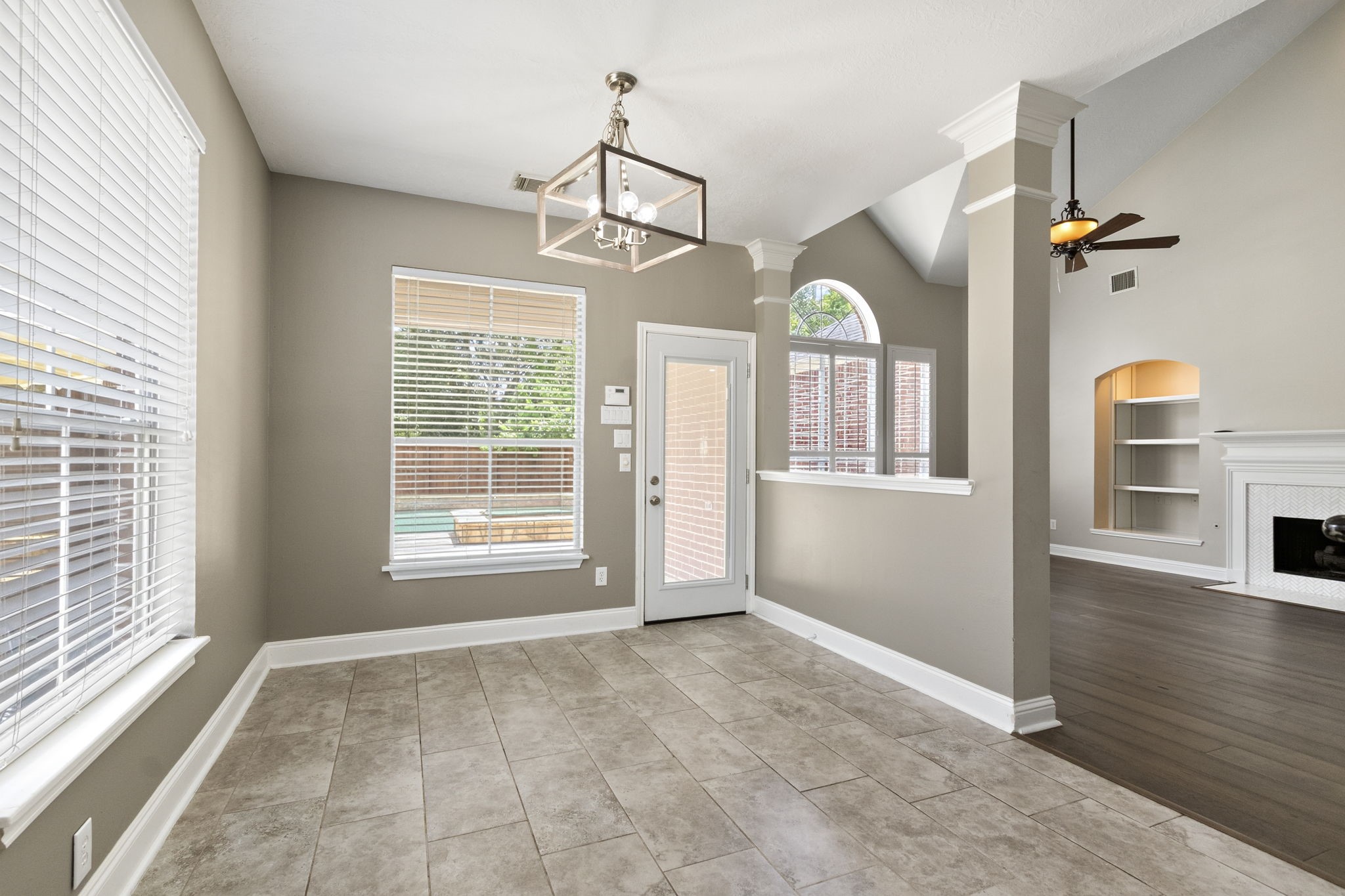 13614 Cardinal Cove Court Property Photo 17