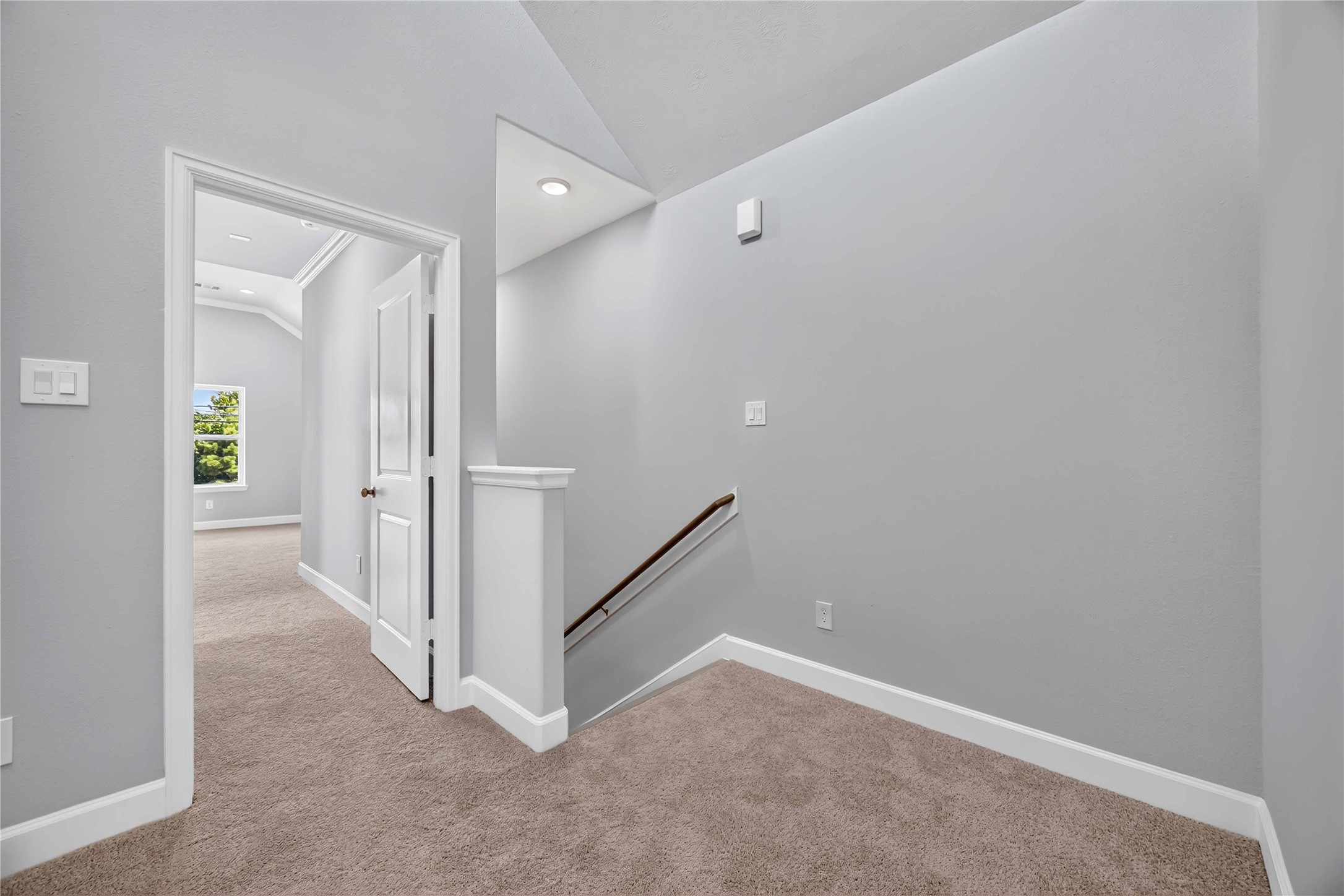 5672 Nolda Street Property Photo 23
