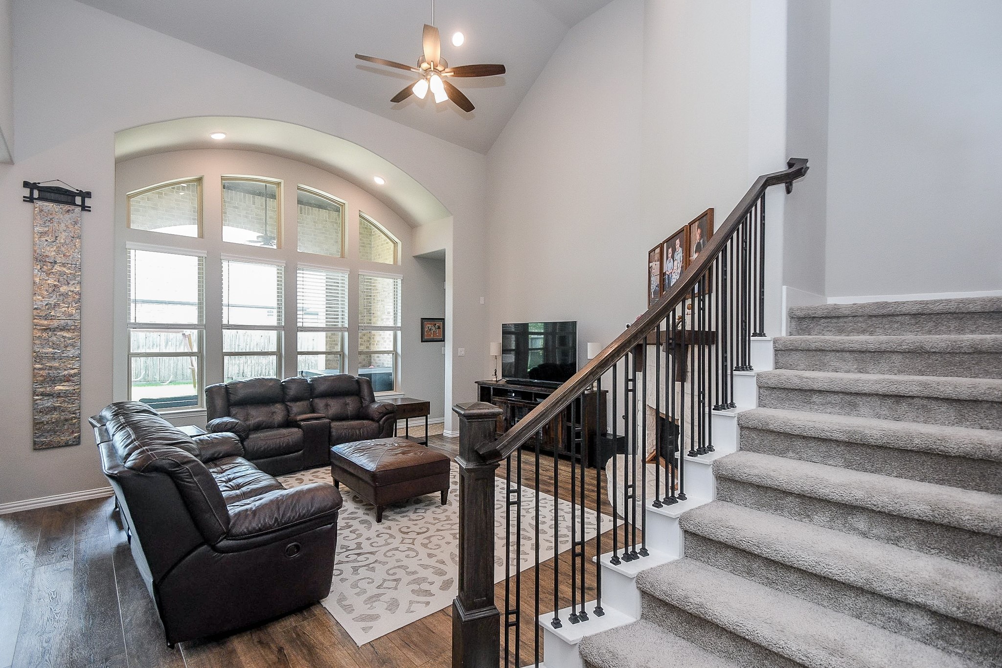 2703 Ripe Amber Cup Court Property Photo 7