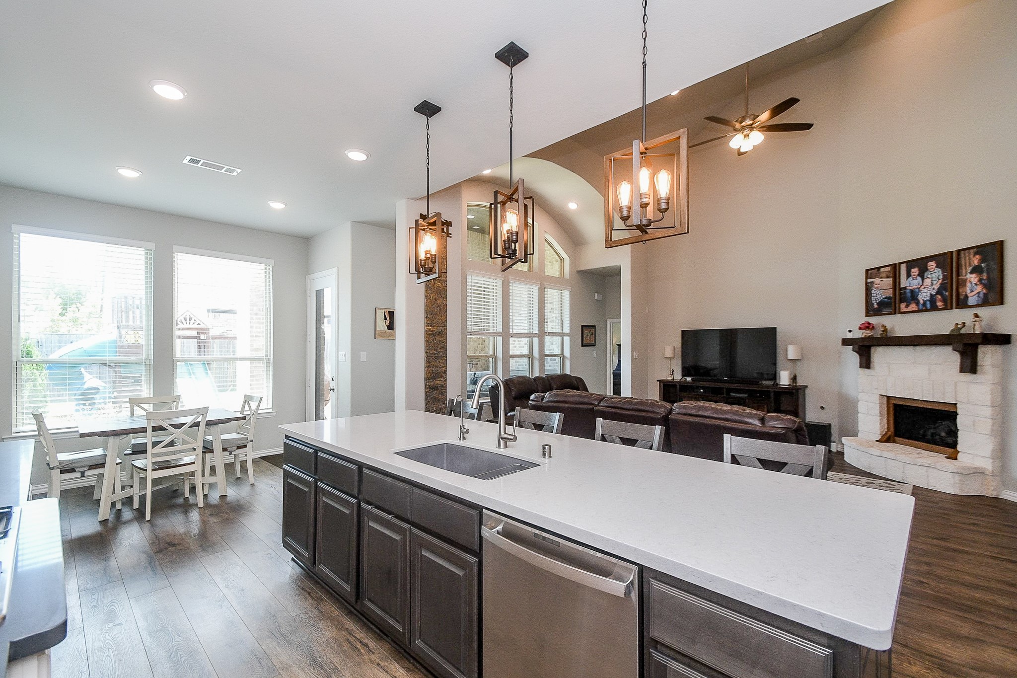 2703 Ripe Amber Cup Court Property Photo 14