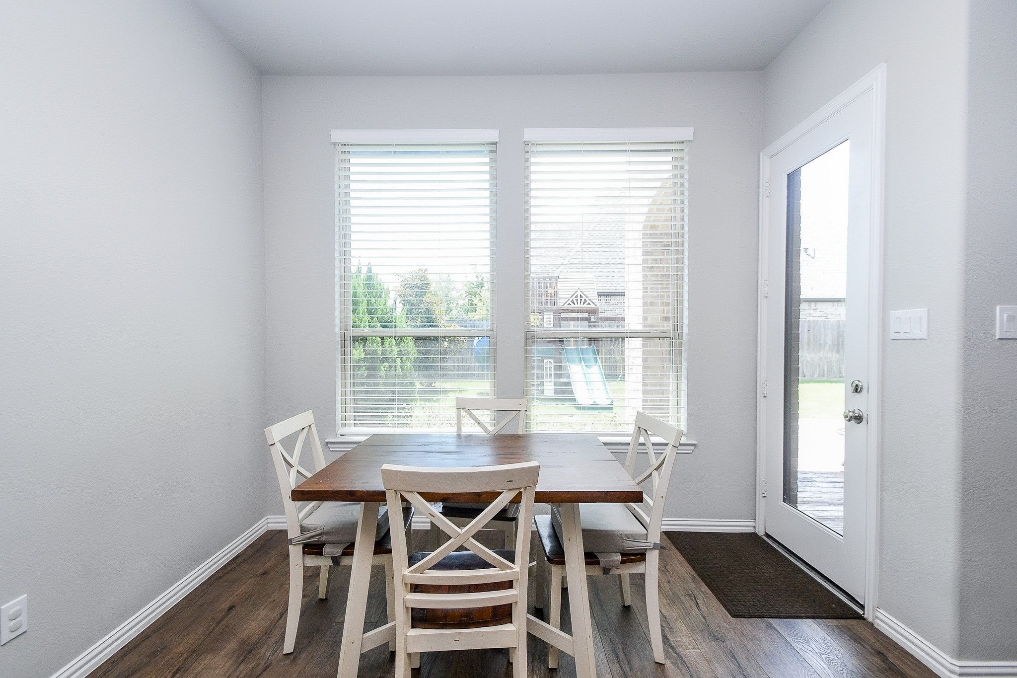 2703 Ripe Amber Cup Court Property Photo 15