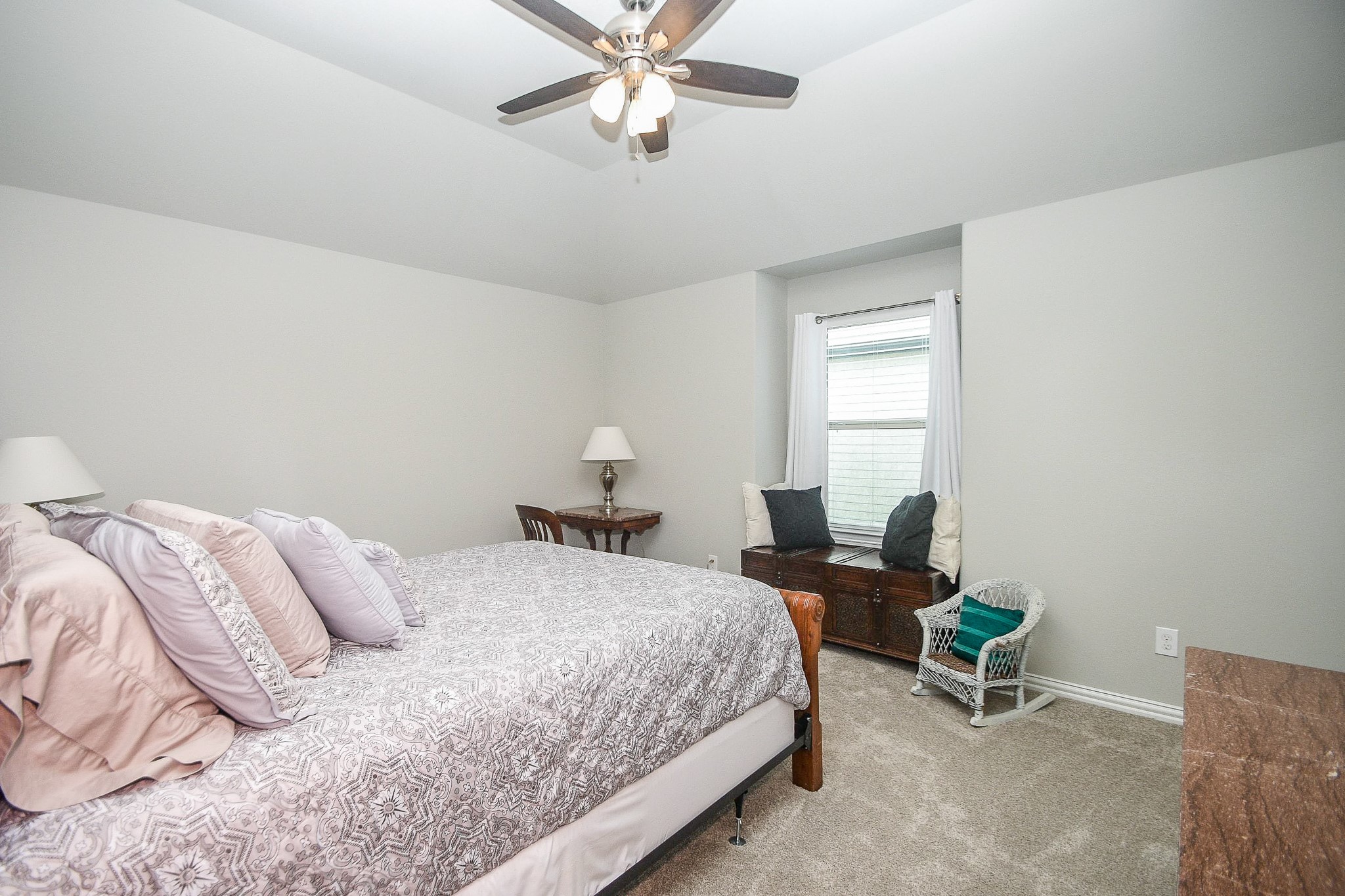 2703 Ripe Amber Cup Court Property Photo 40
