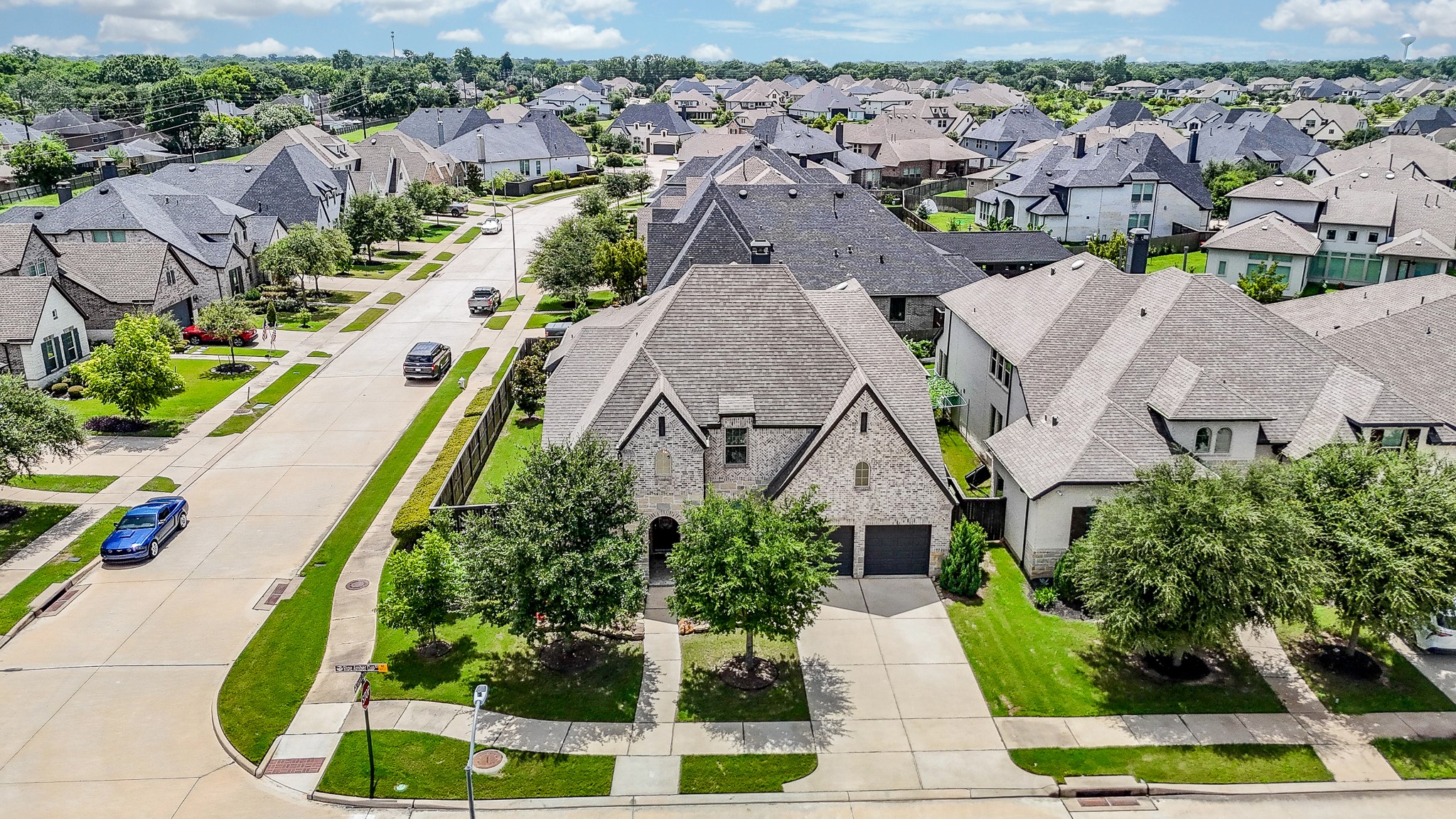 2703 Ripe Amber Cup Court Property Photo 45