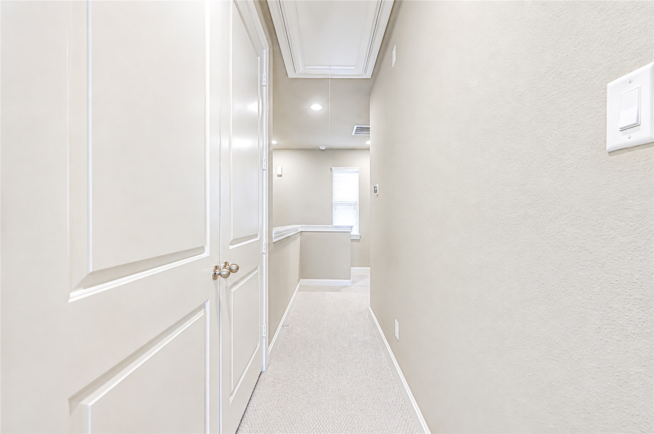 5826 Darling Street Property Photo 12